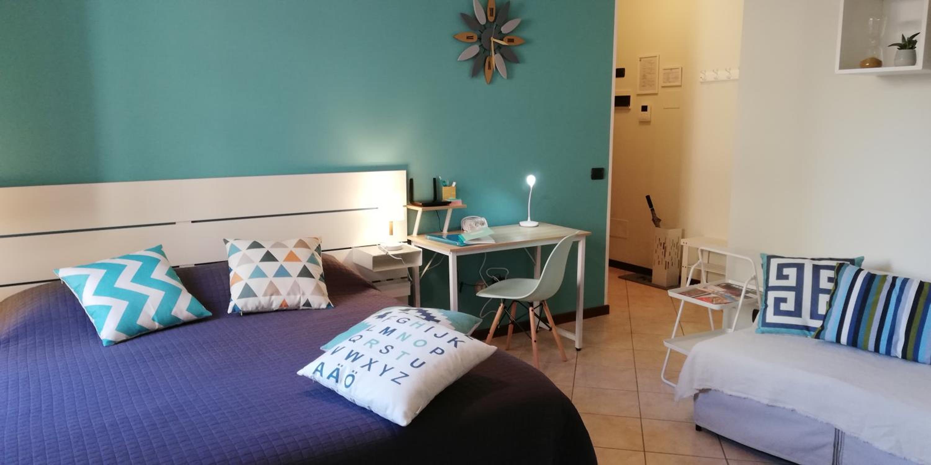 Studio Apartment photo 1