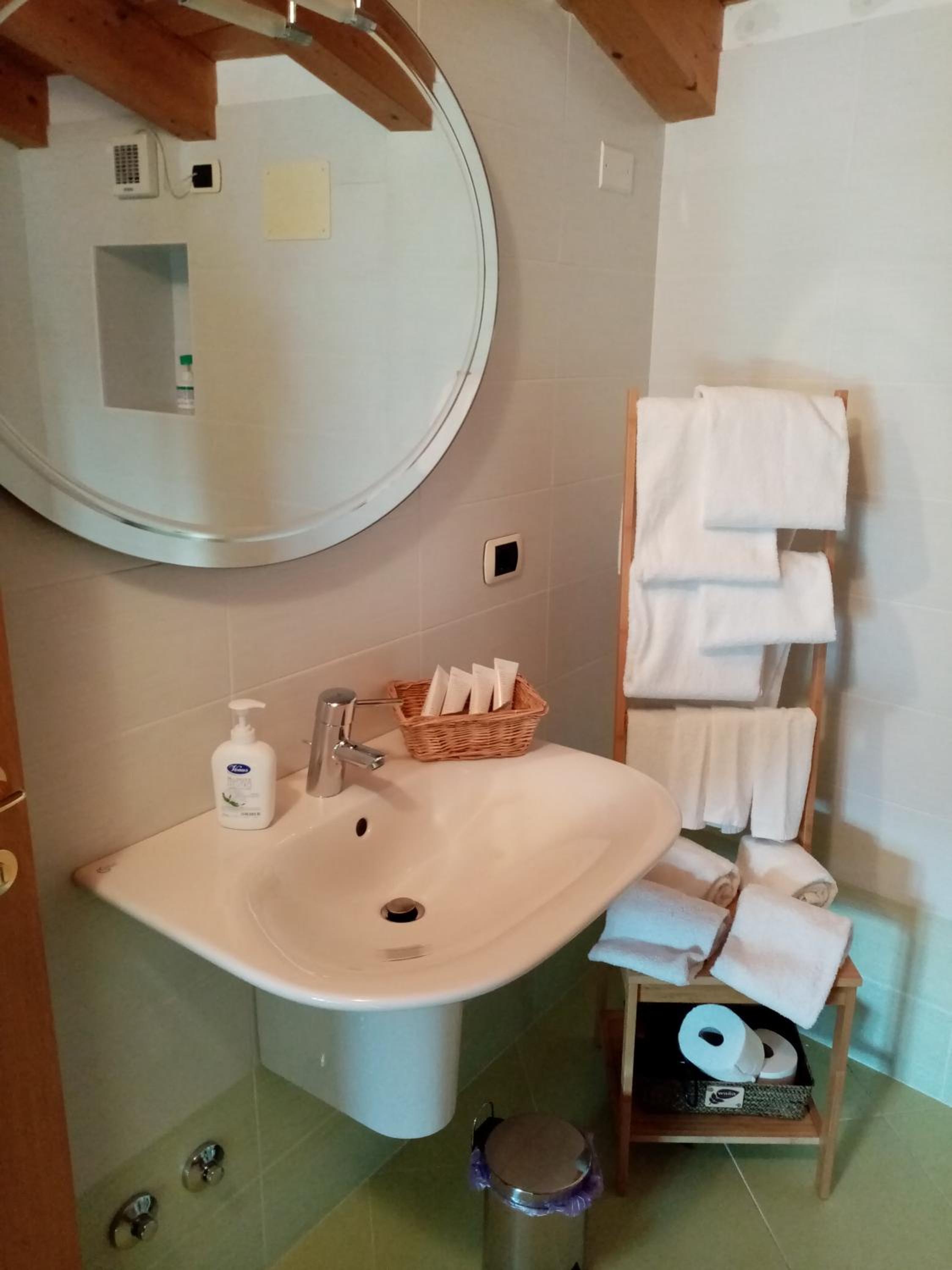 Family Room with Private Bathroom - Photo 14
