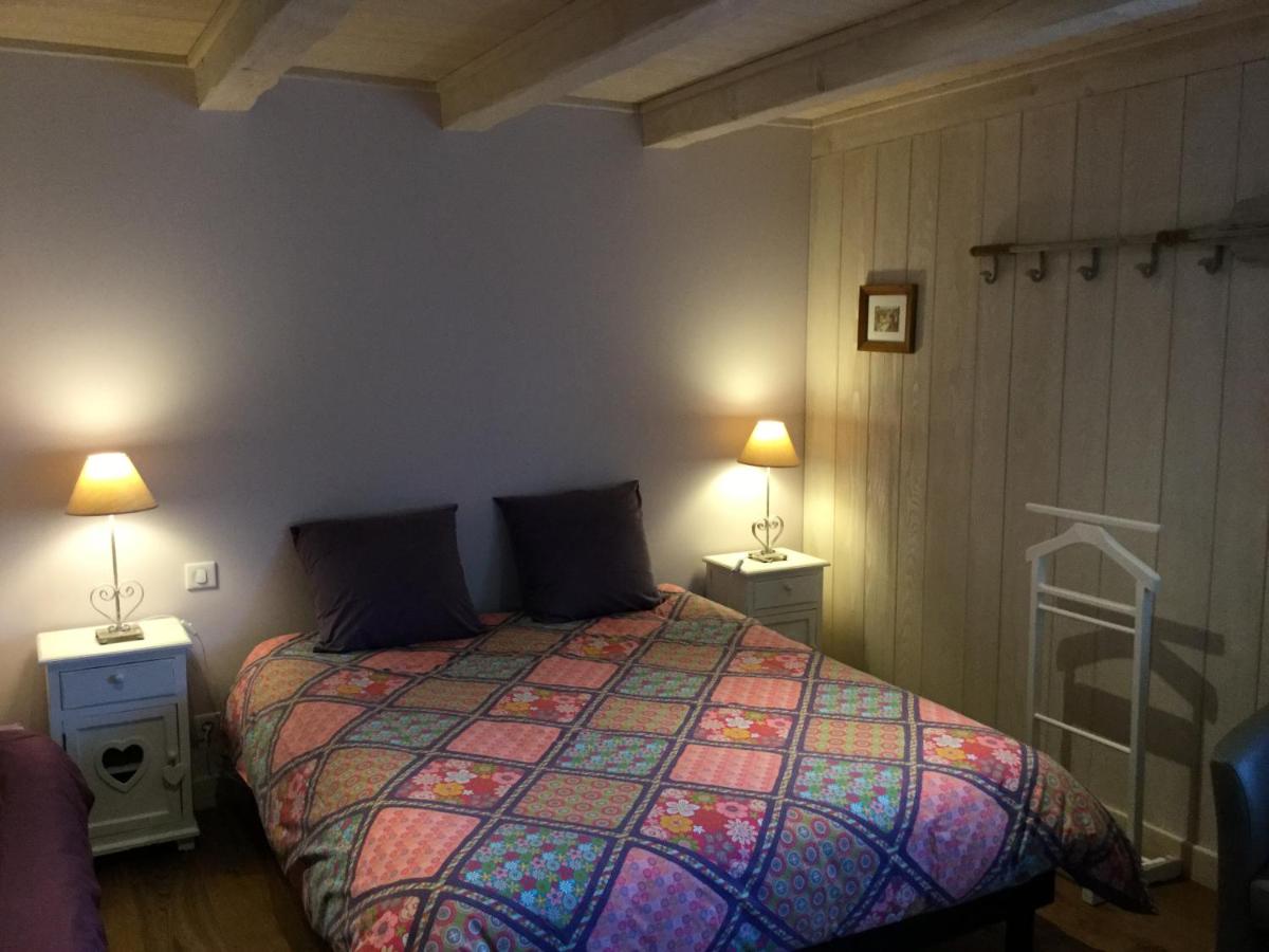 Triple Room with Private Bathroom photo 1