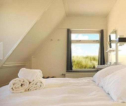 Twin Room with Sea View