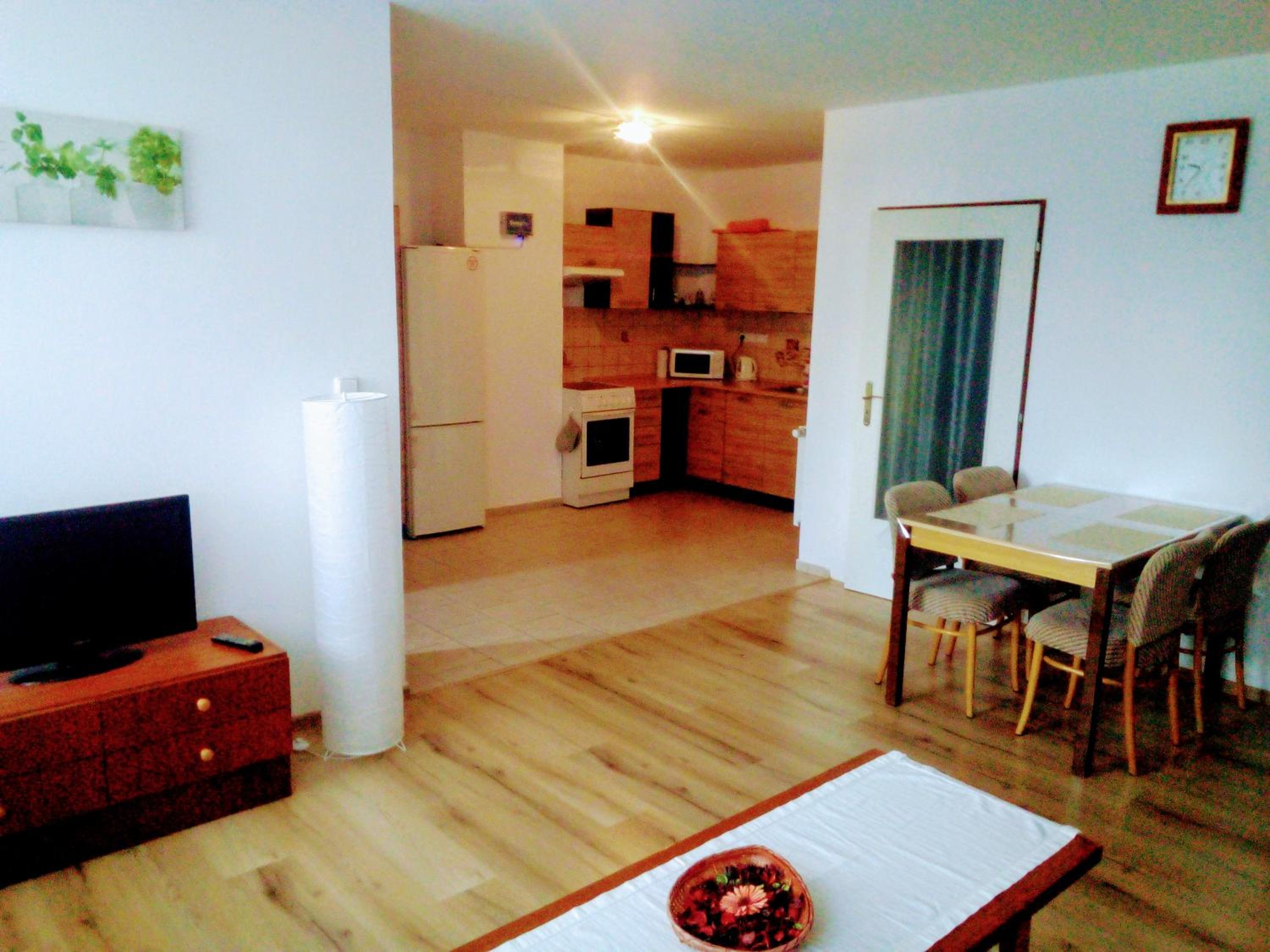 Apartment - Photo 10