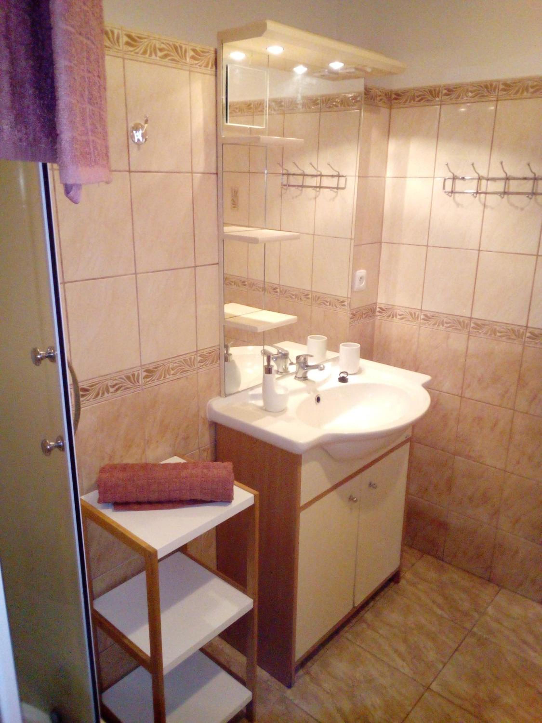 Apartment - Photo 3