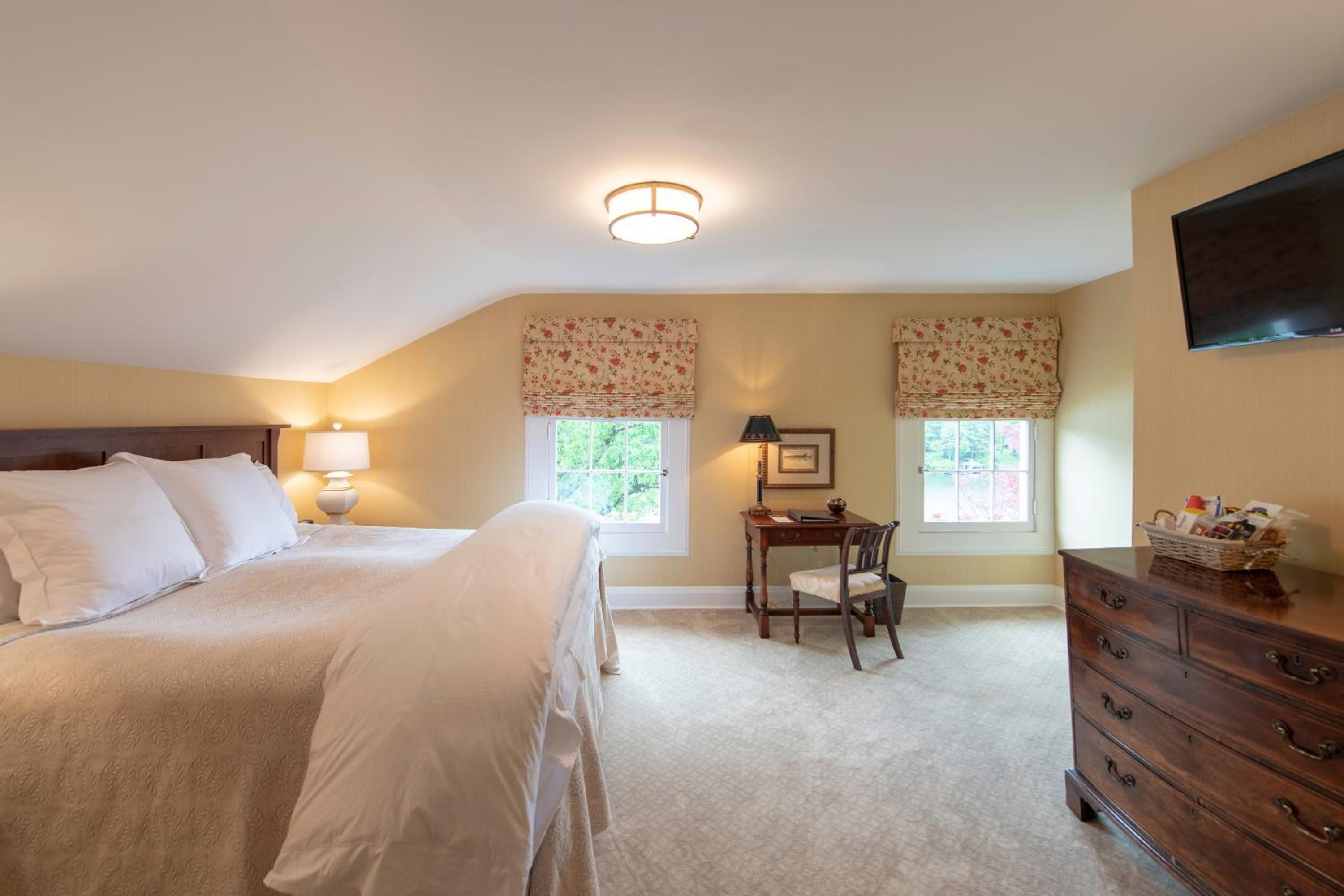 Deluxe Queen Room photo 2