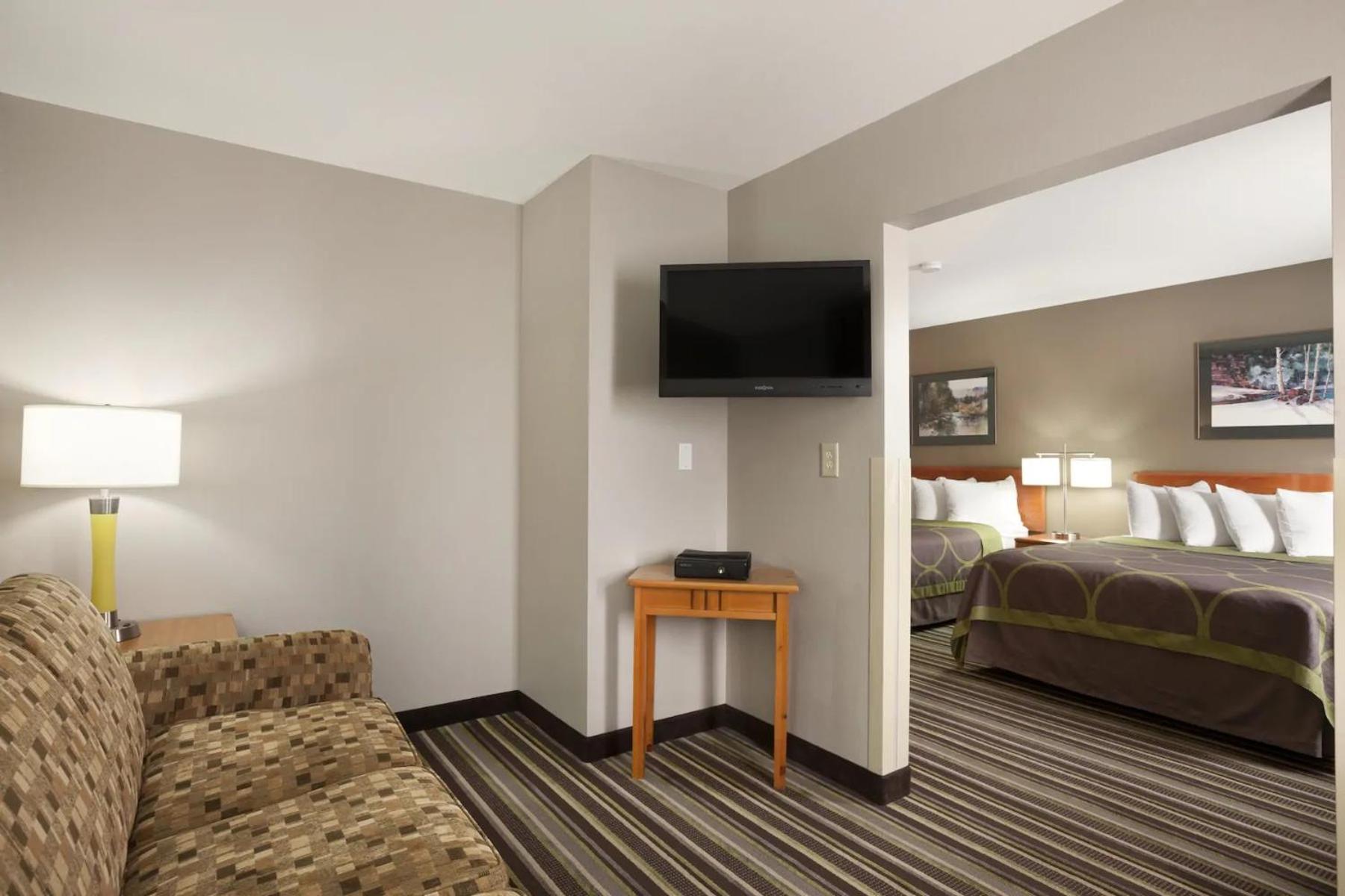 King Studio Suite - Non-Smoking - Photo 1