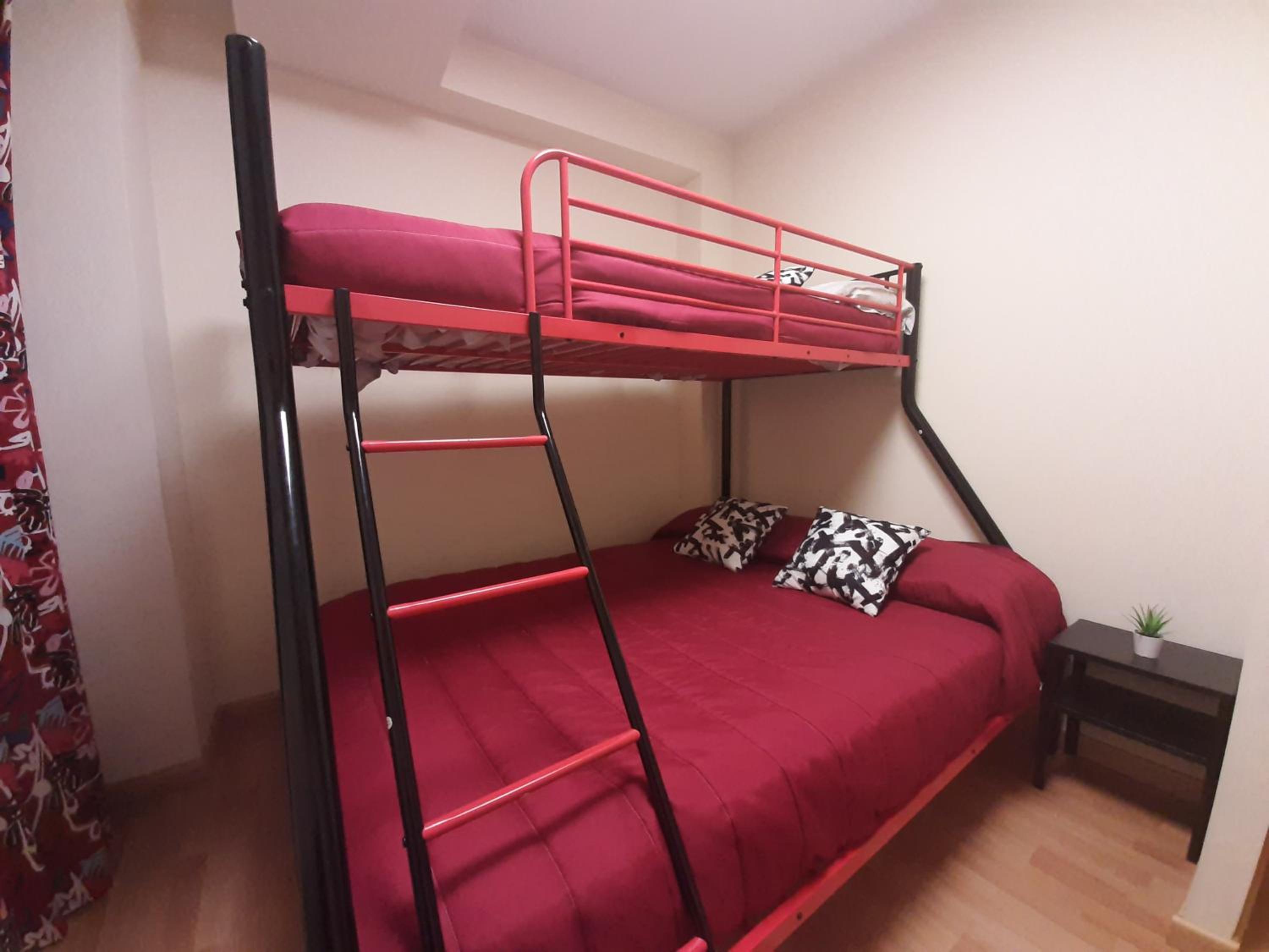 Two-Bedroom Apartment - Photo 18
