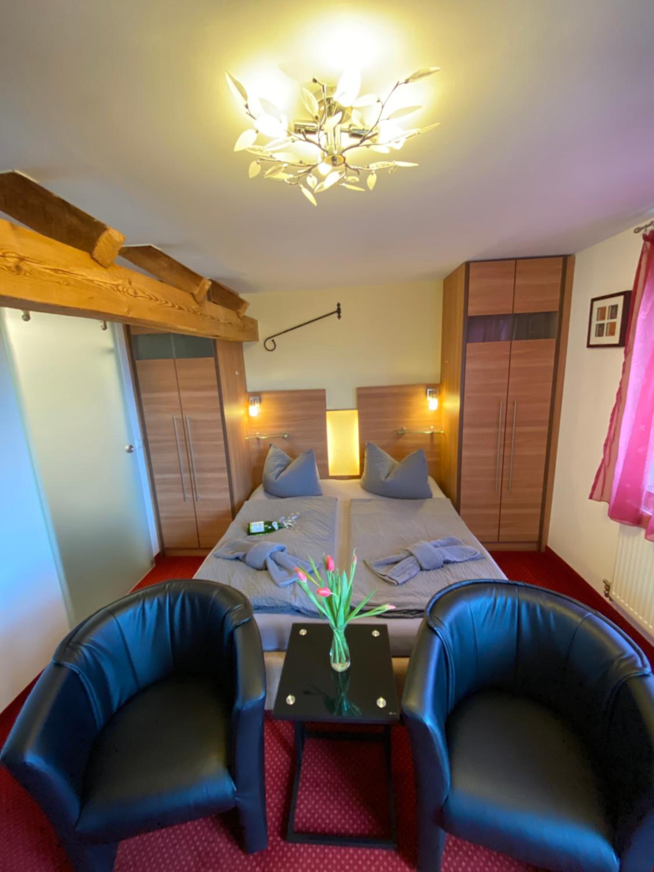 Double Room with extra bed and large Community terrace  - Photo 17