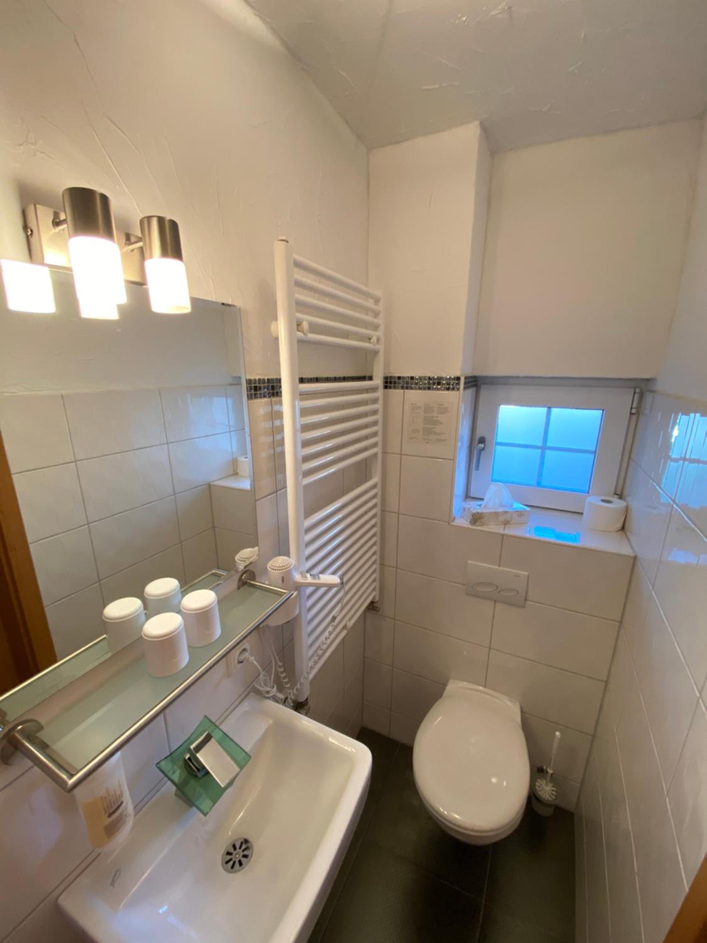 Double Room with extra bed and large Community terrace  - Photo 35