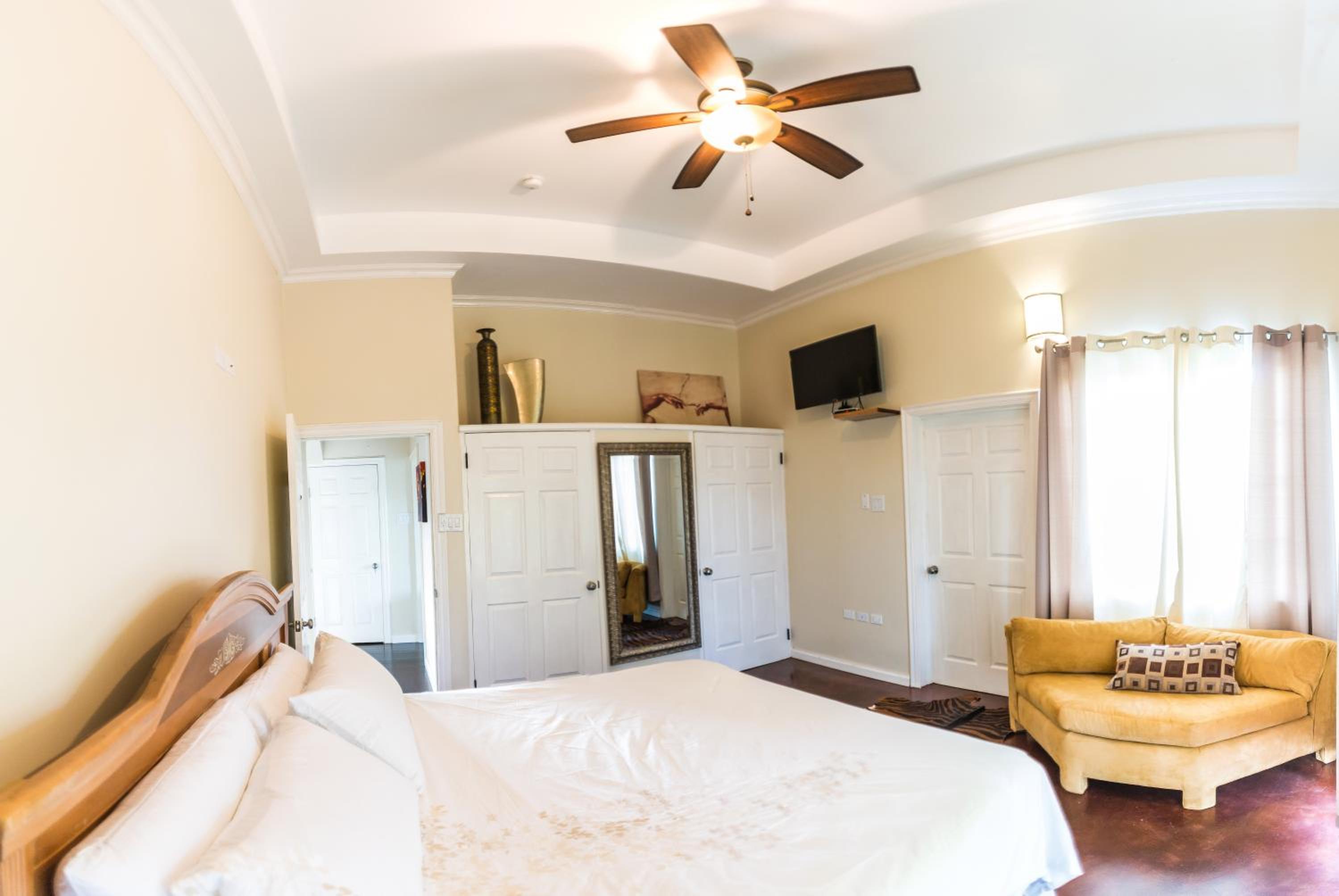 King Room with Balcony