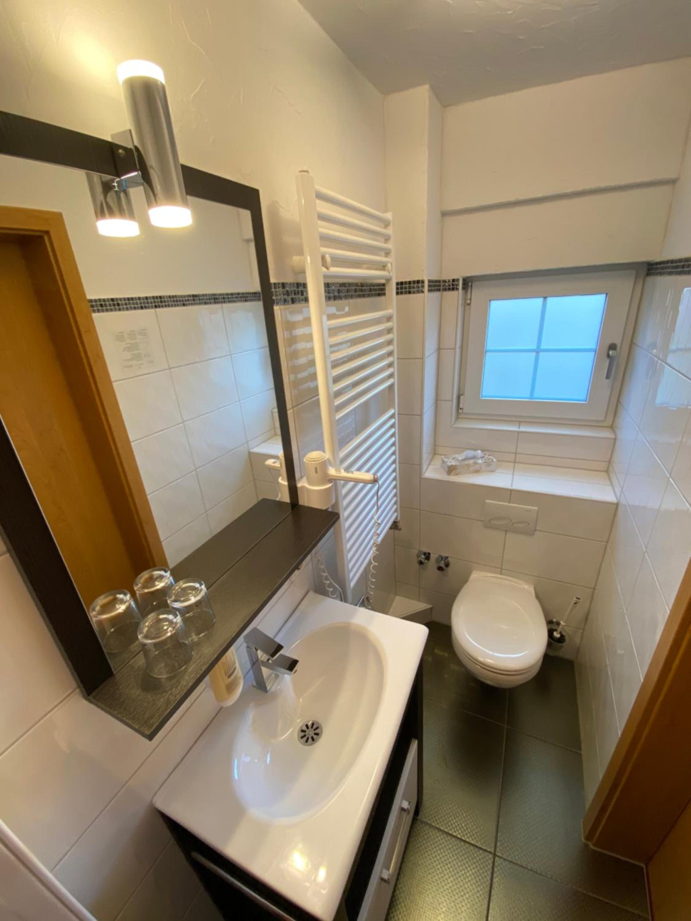 Double Room with extra bed and large Community terrace  - Photo 14