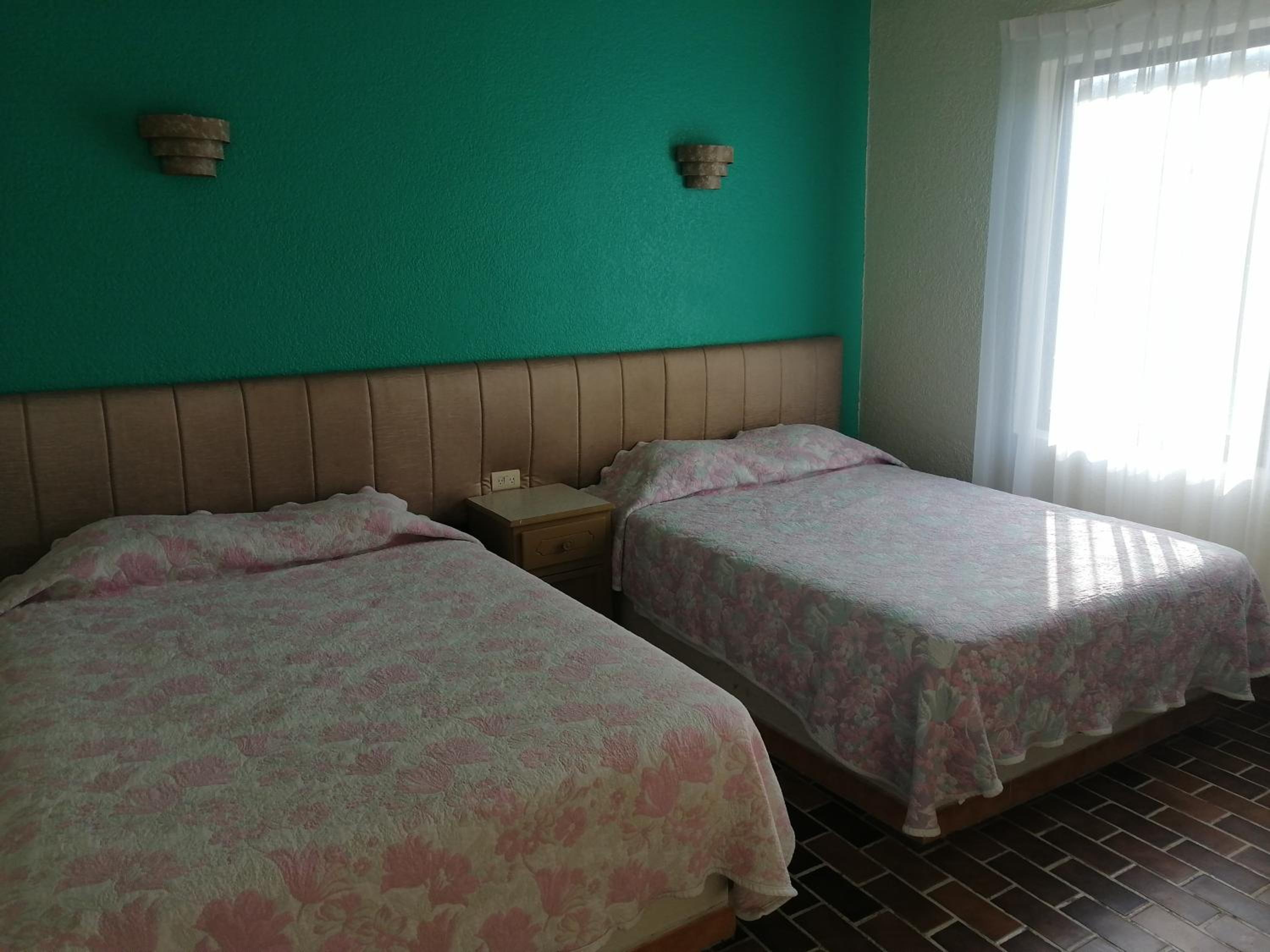 Standard Double Room with Two Double Beds photo 2