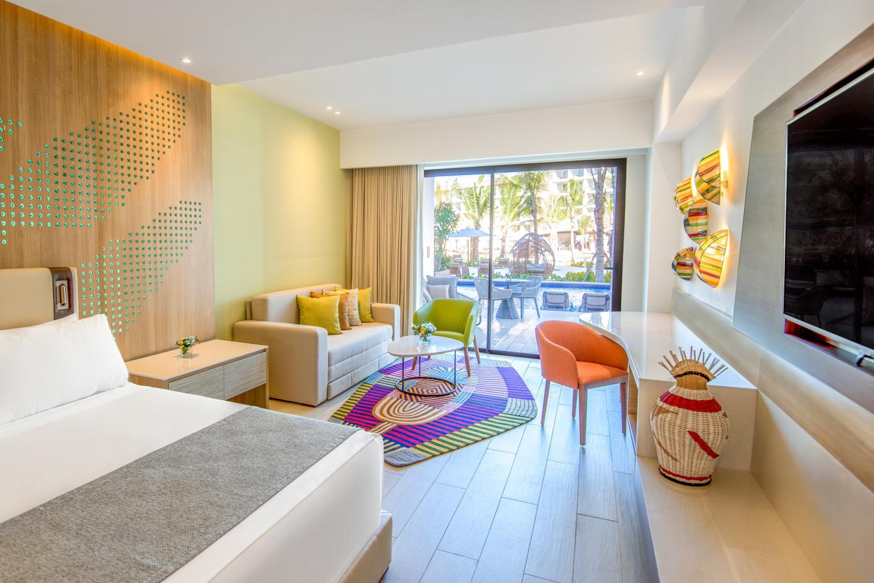 Junior Suite with Double Bed - Swim Up (Adults Only) — the resort's own picture — photo supplied by the resort