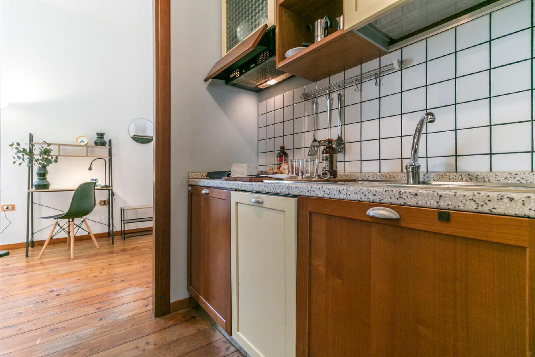 One-Bedroom Apartment - Photo 18