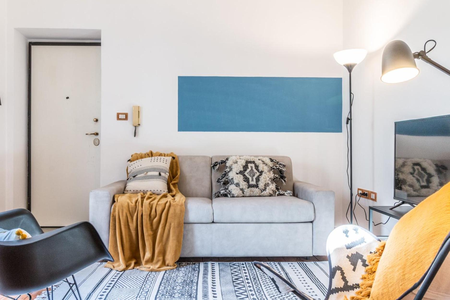 One-Bedroom Apartment - Photo 9