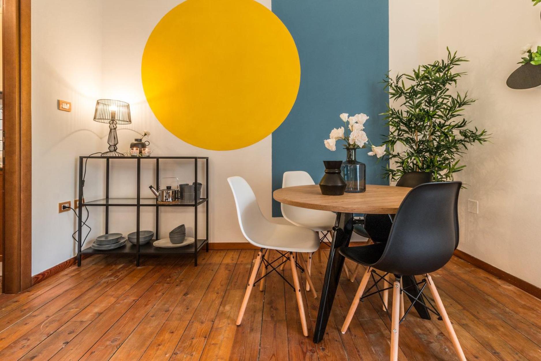 One-Bedroom Apartment - Photo 15
