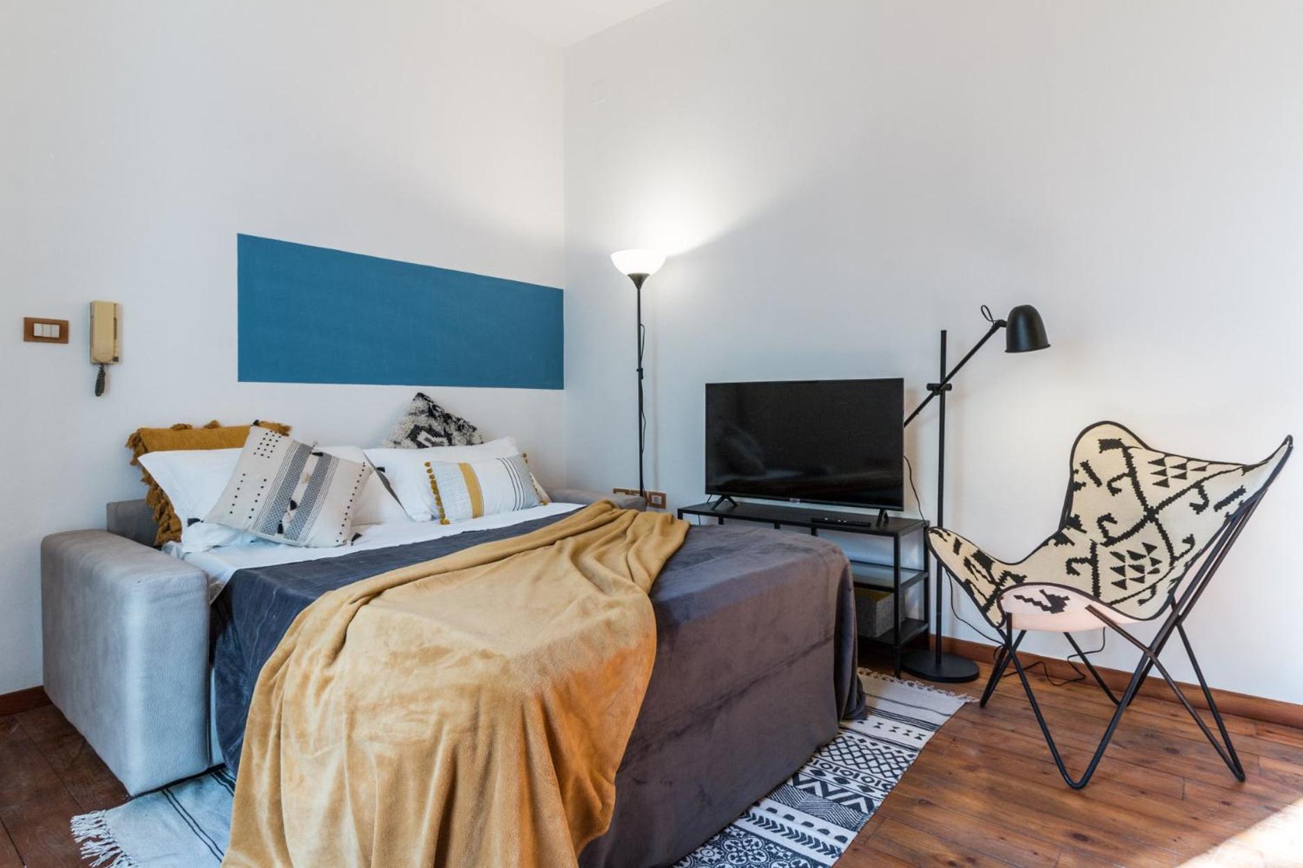 One-Bedroom Apartment - Photo 16