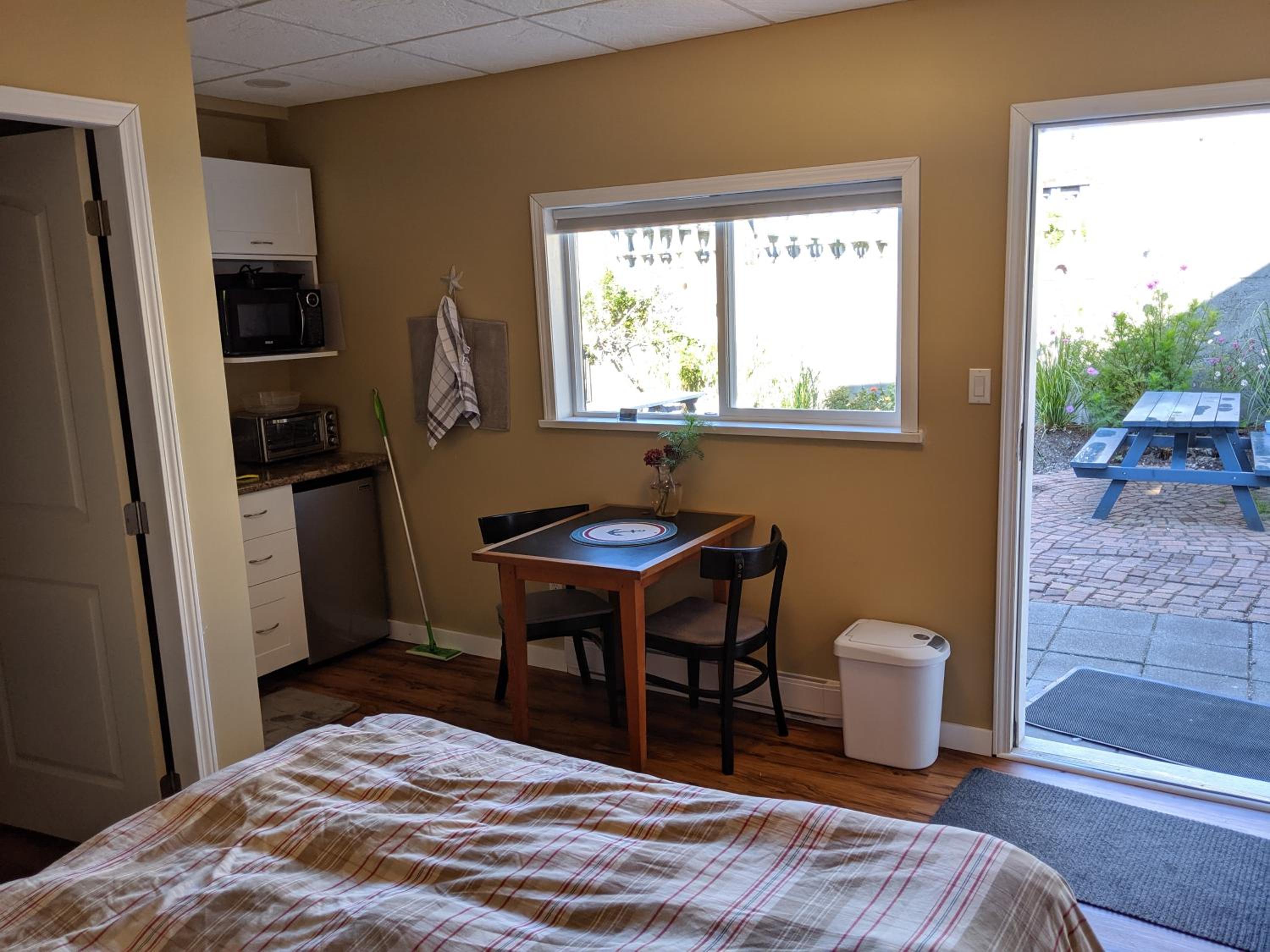 Queen Room with Garden View