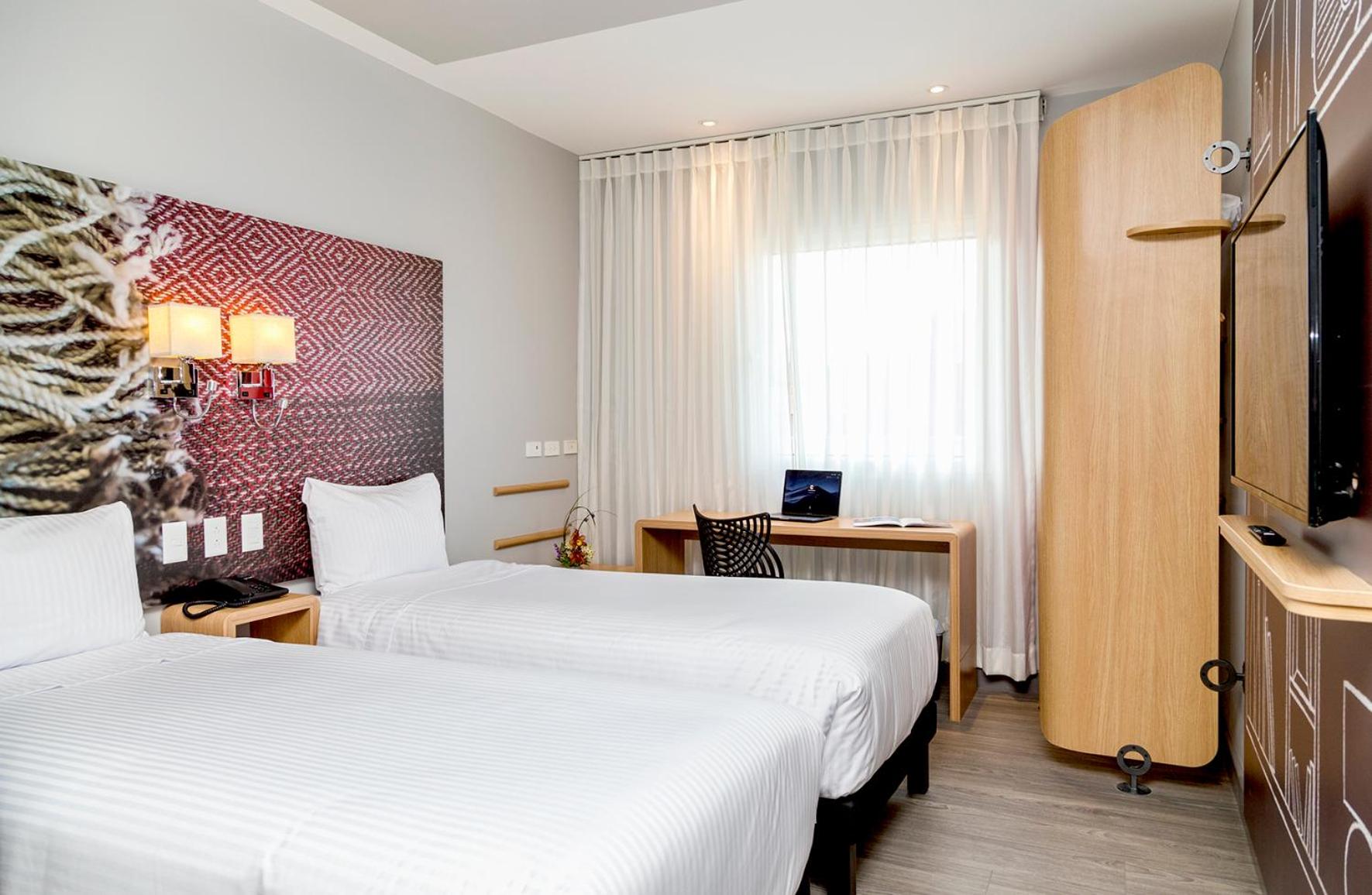 Standard Twin Room - Photo 1