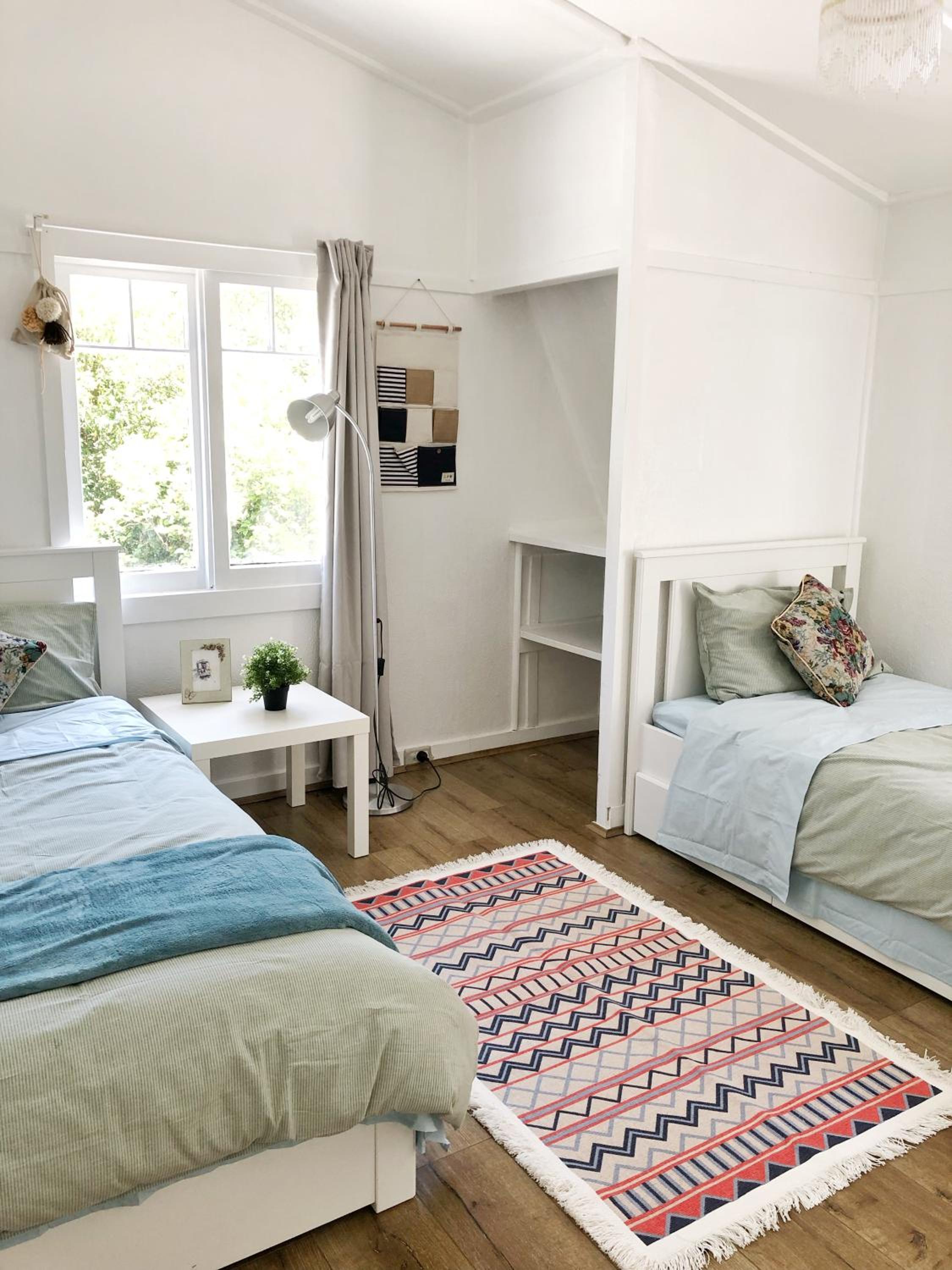 Three-Bedroom House photo 2