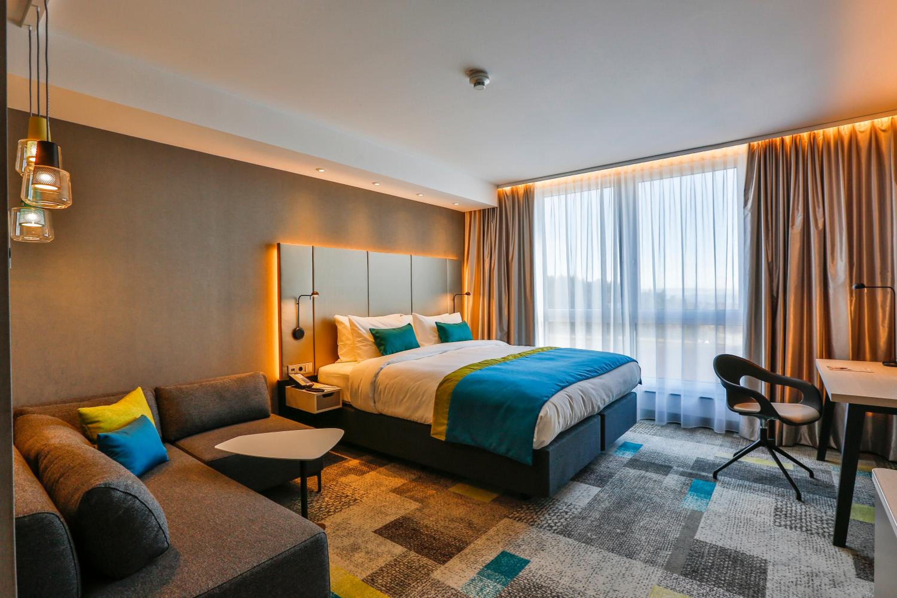 Premium King Room
