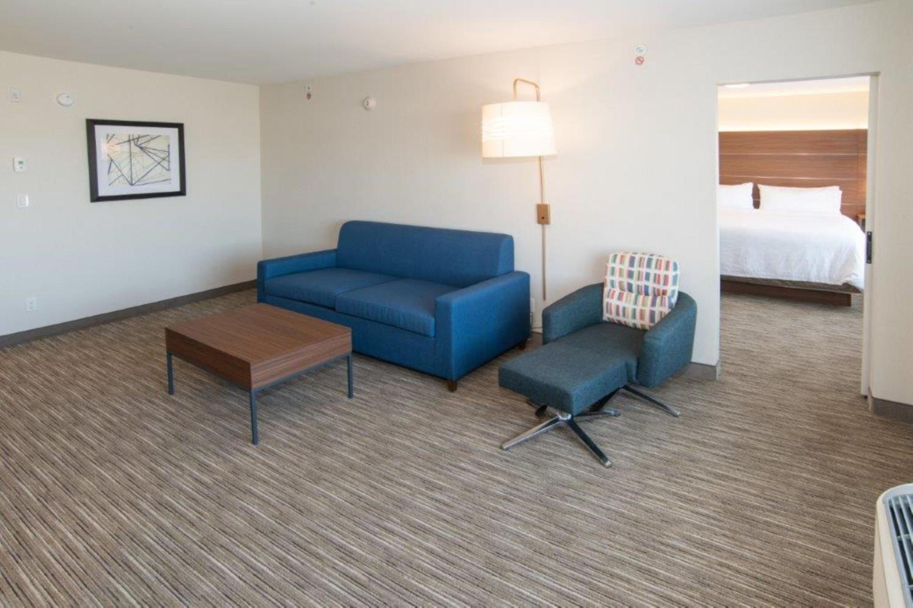 King Suite - Photo 4