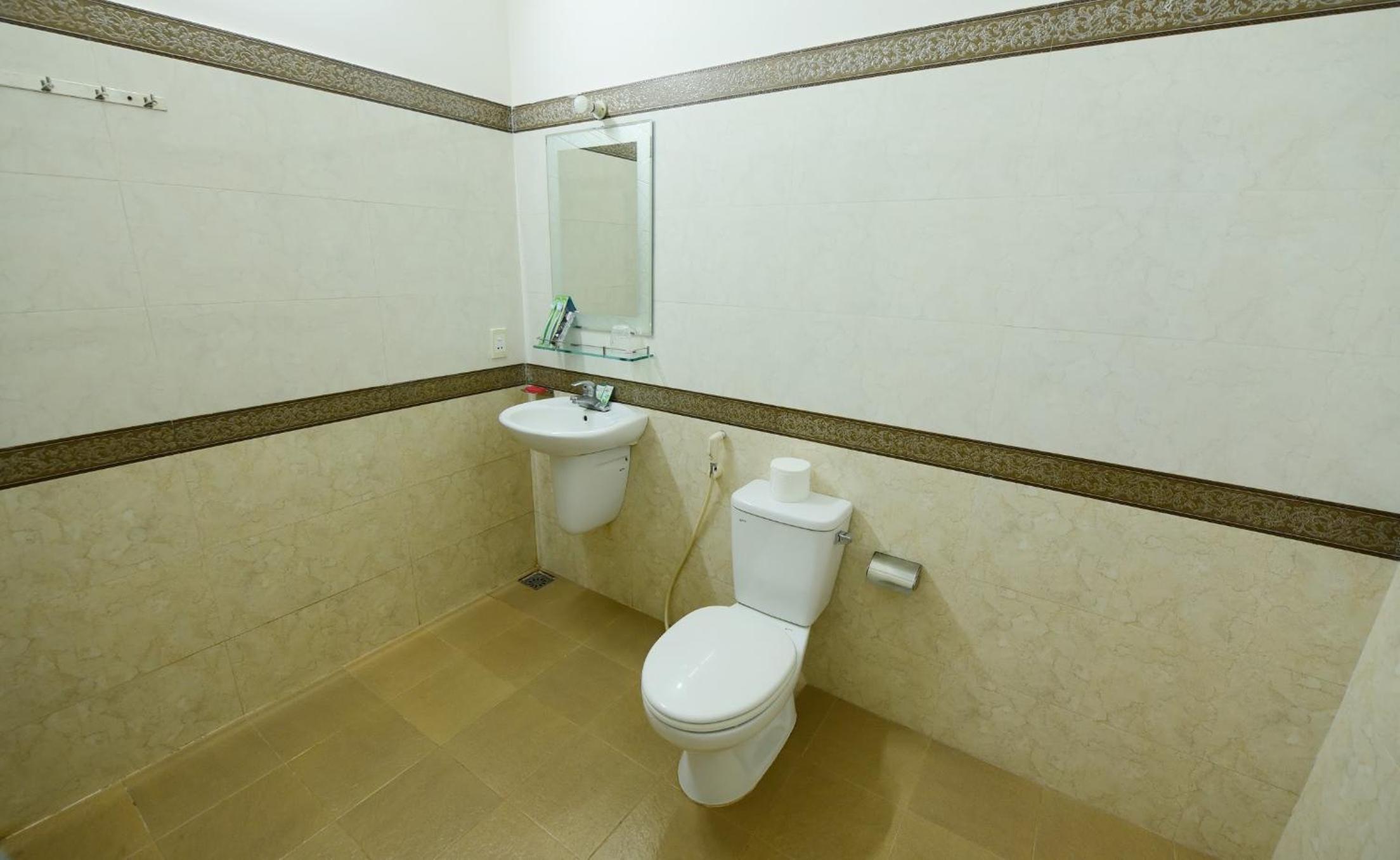 Deluxe King Room photo 3