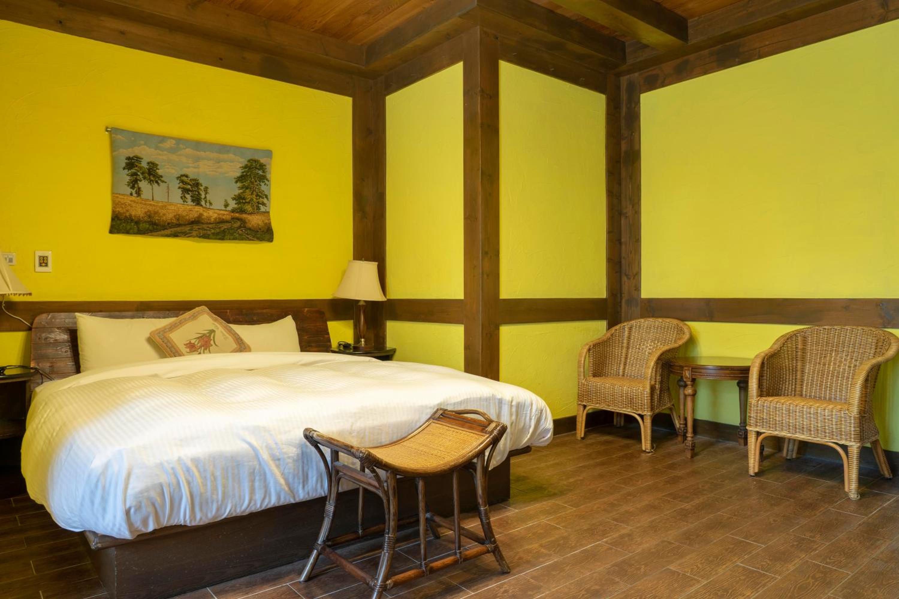 Superior Triple Room photo 2