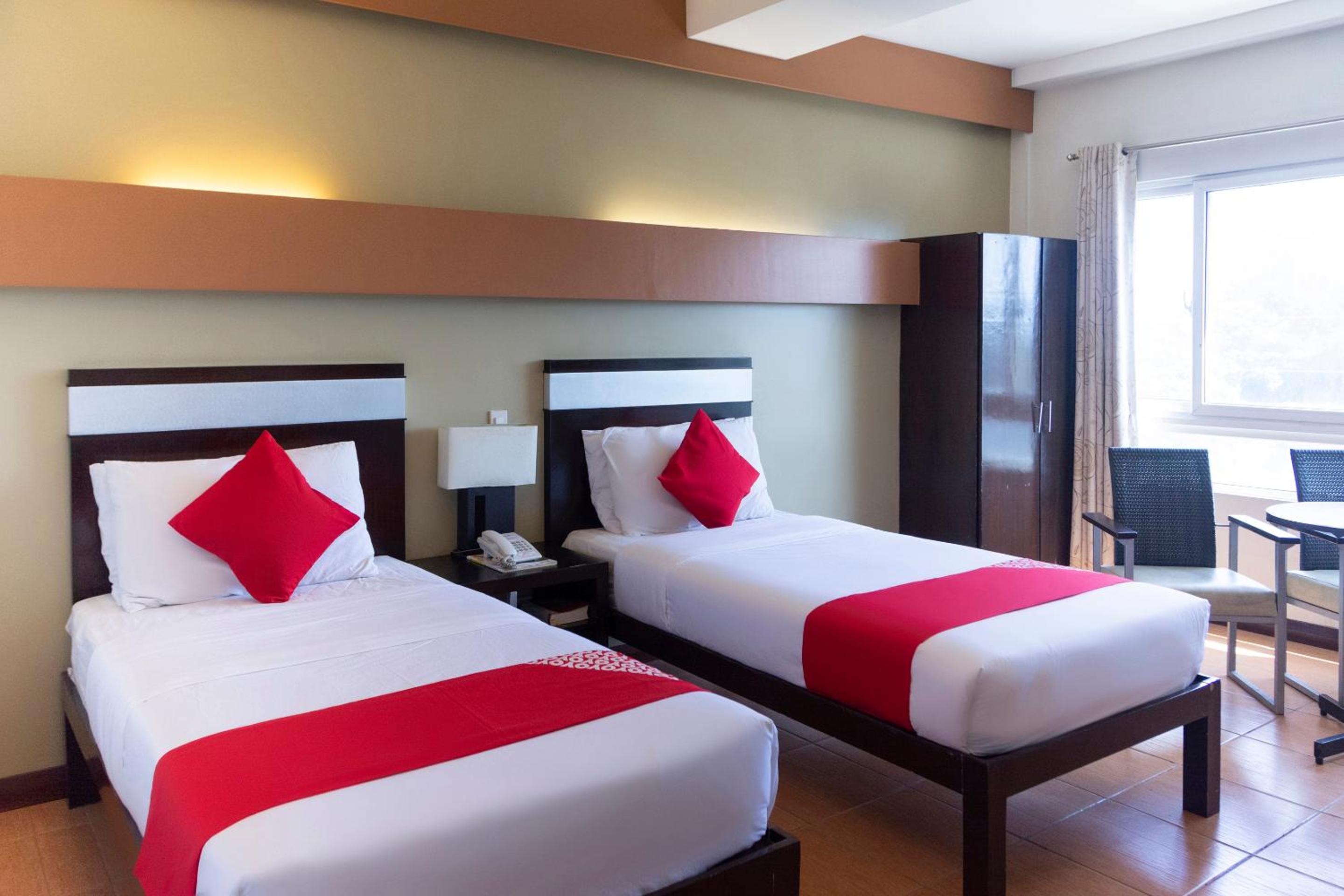 Standard Double Room - Photo 3