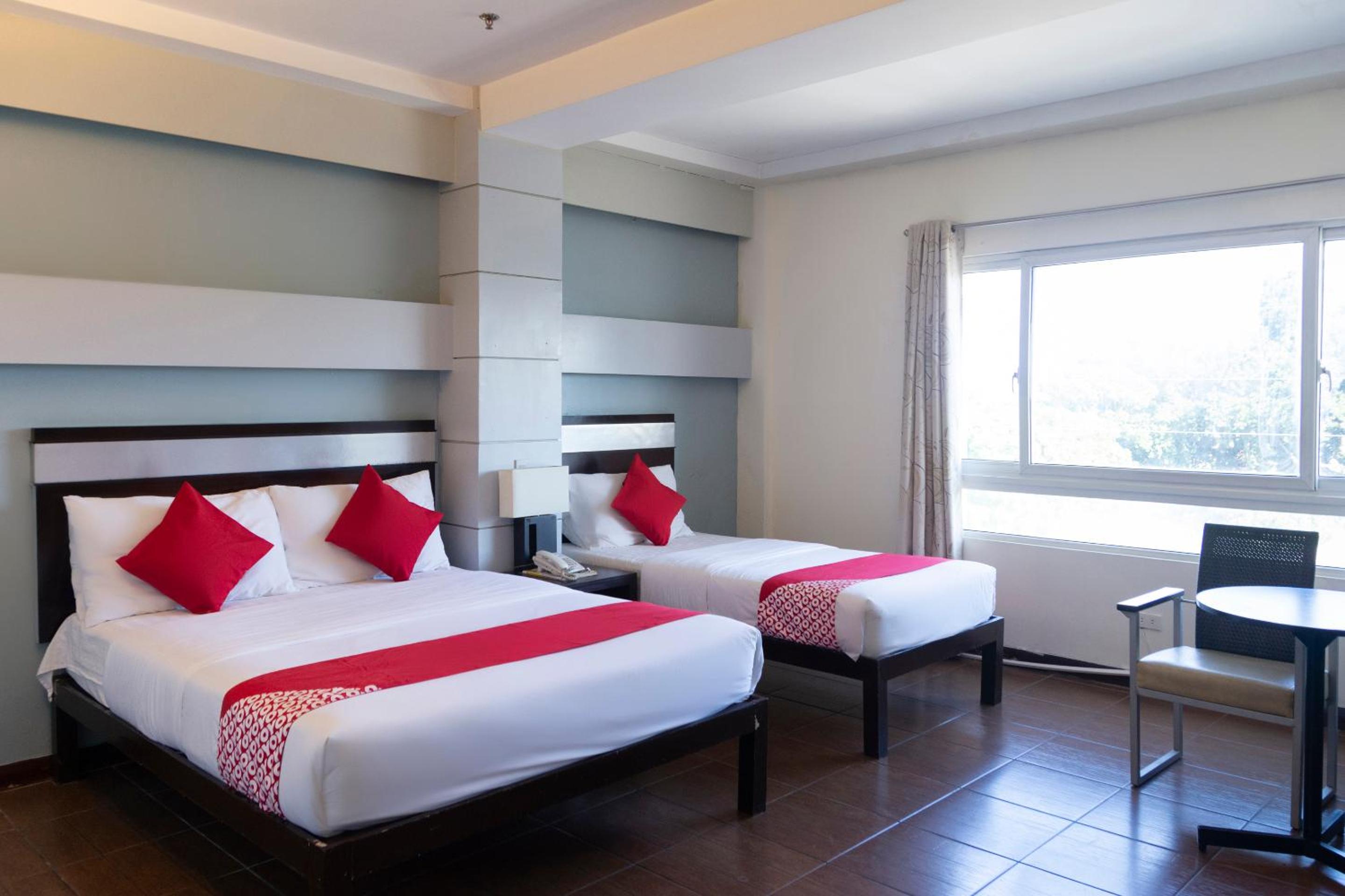 Superior Deluxe Double or Twin Room  - Photo 1
