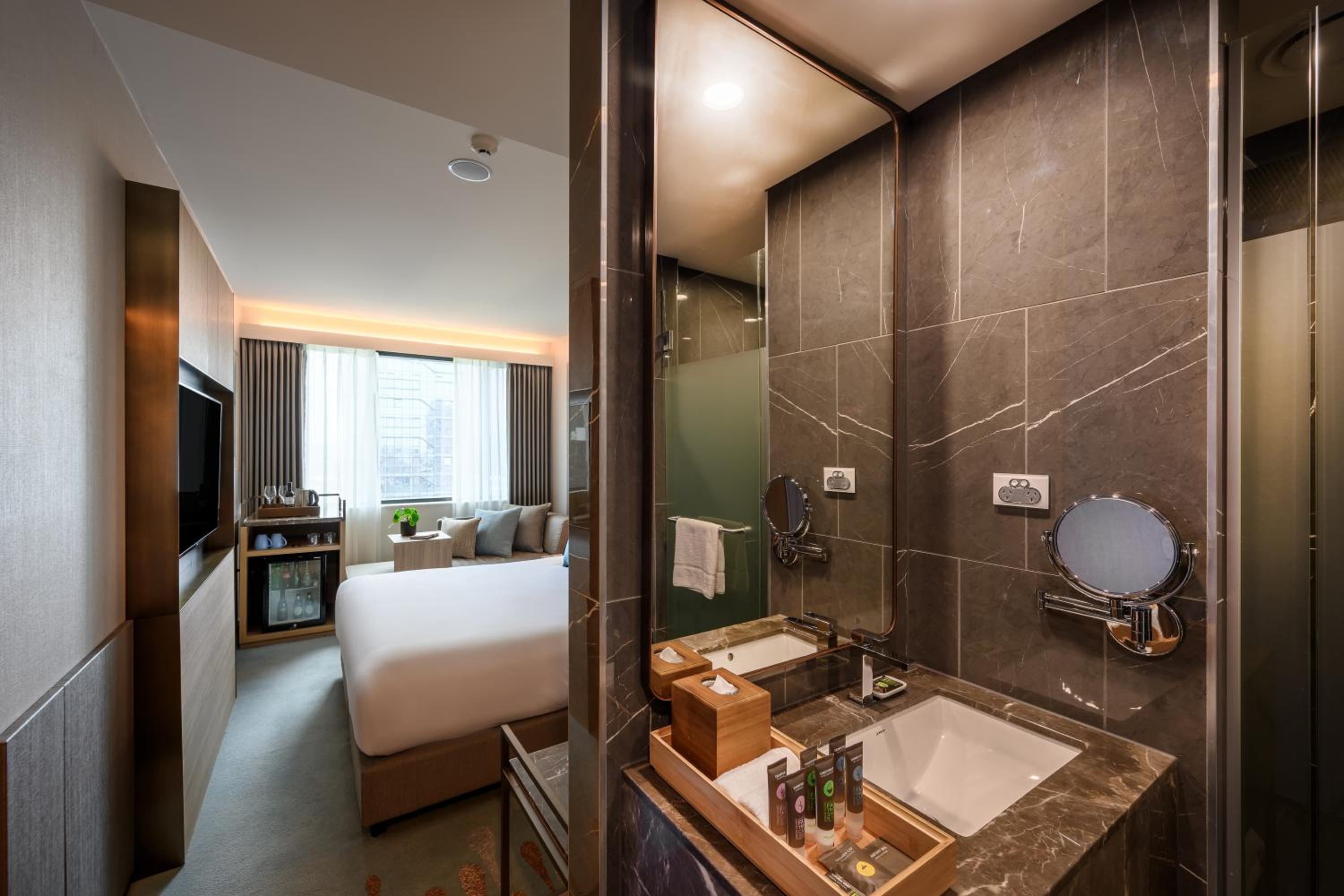 Standard King Room