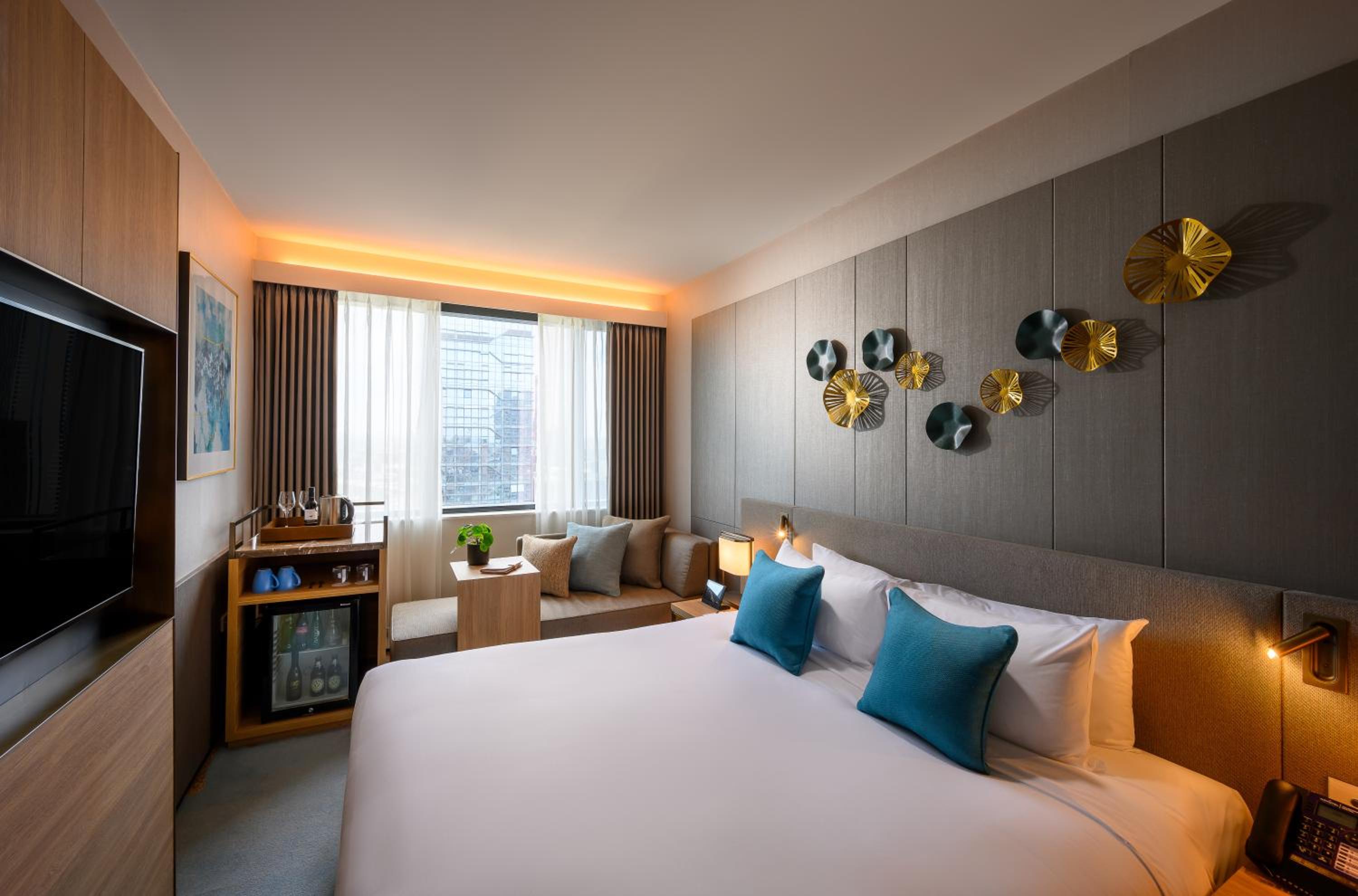 Standard King Room