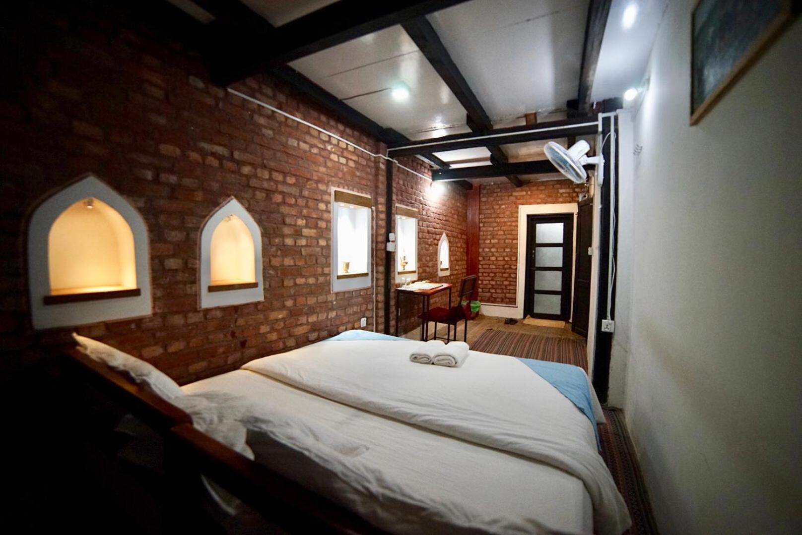 Twin Room with Balcony photo 1