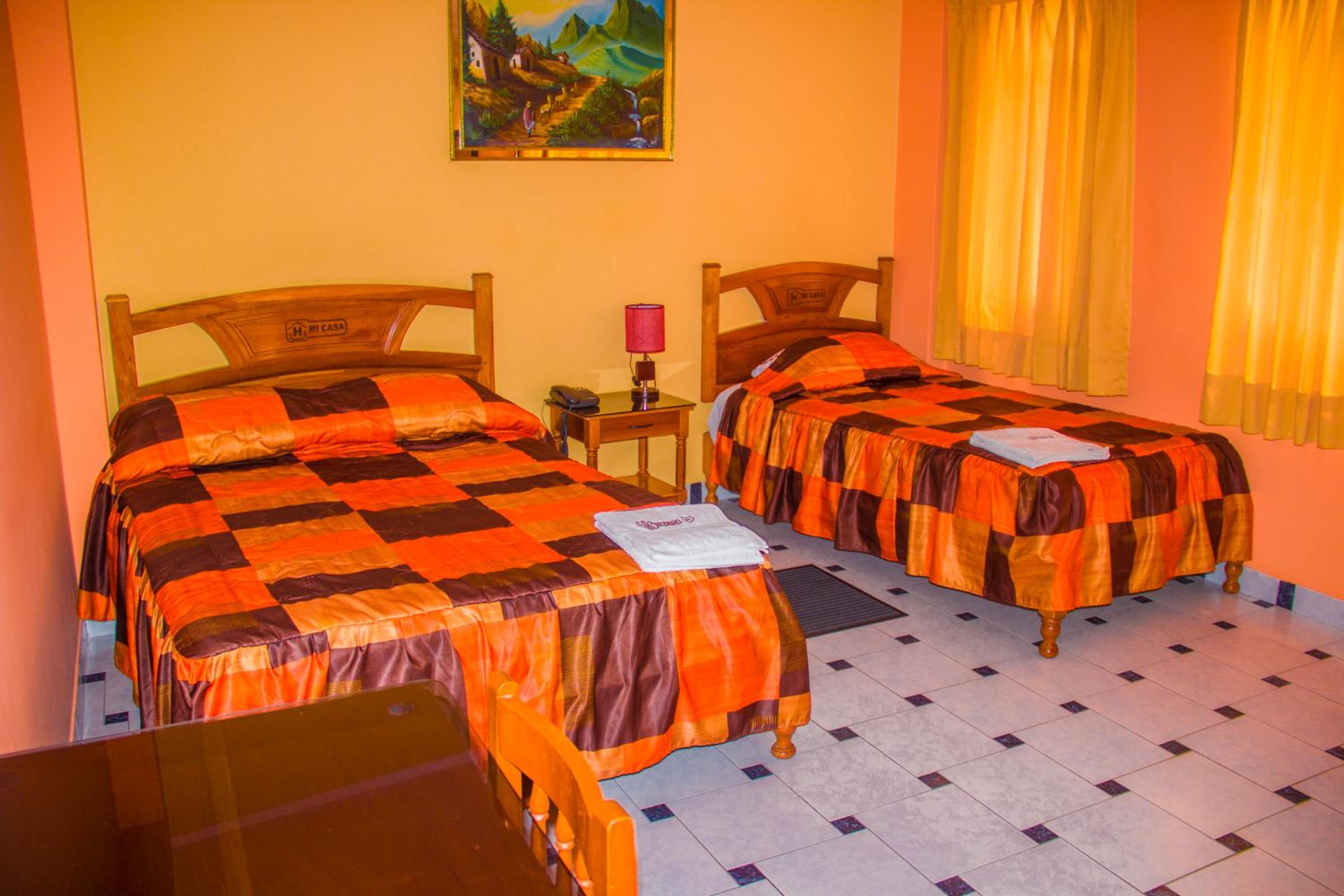 Twin Room with Private Bathroom photo 1