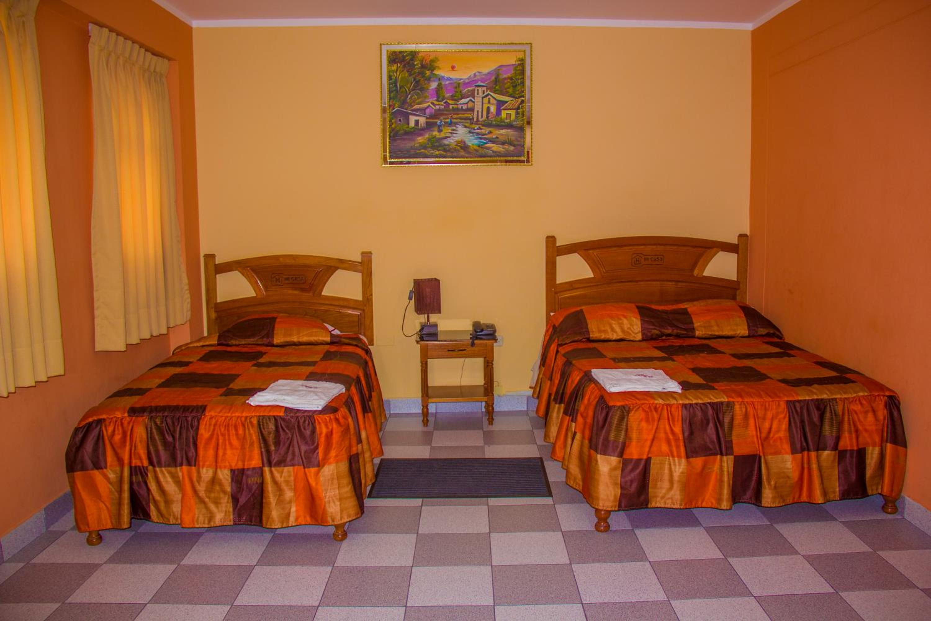 Double Room with Shared Bathroom photo 2