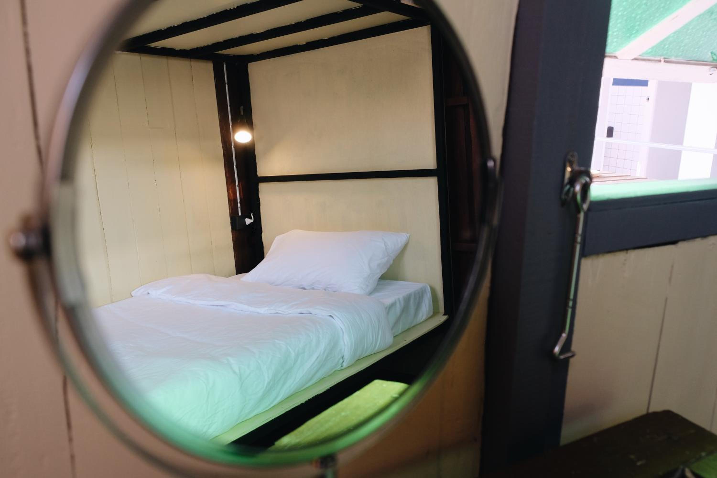 Twin Room with Shared Bathroom photo 3