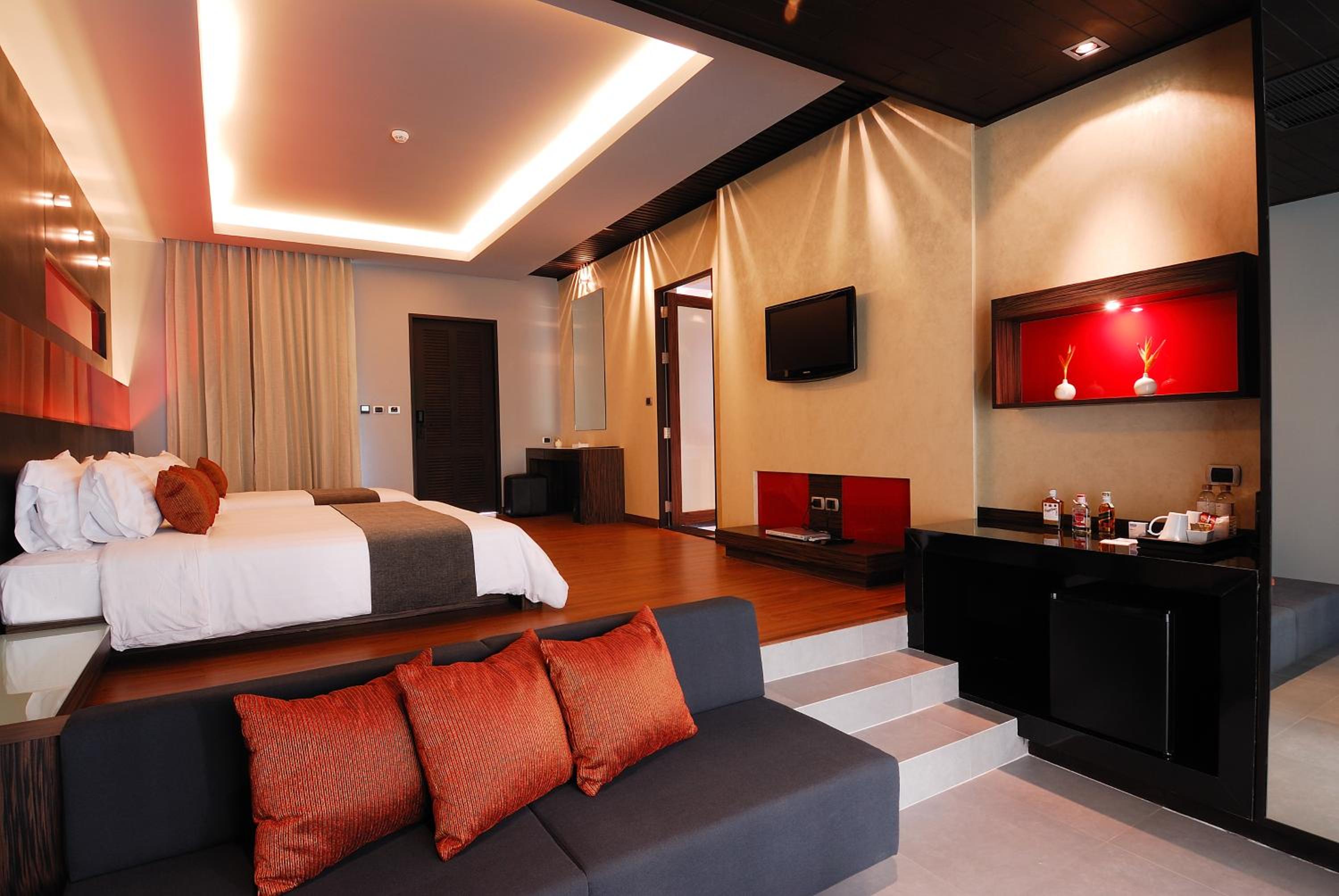 Pavilion with Pool Access