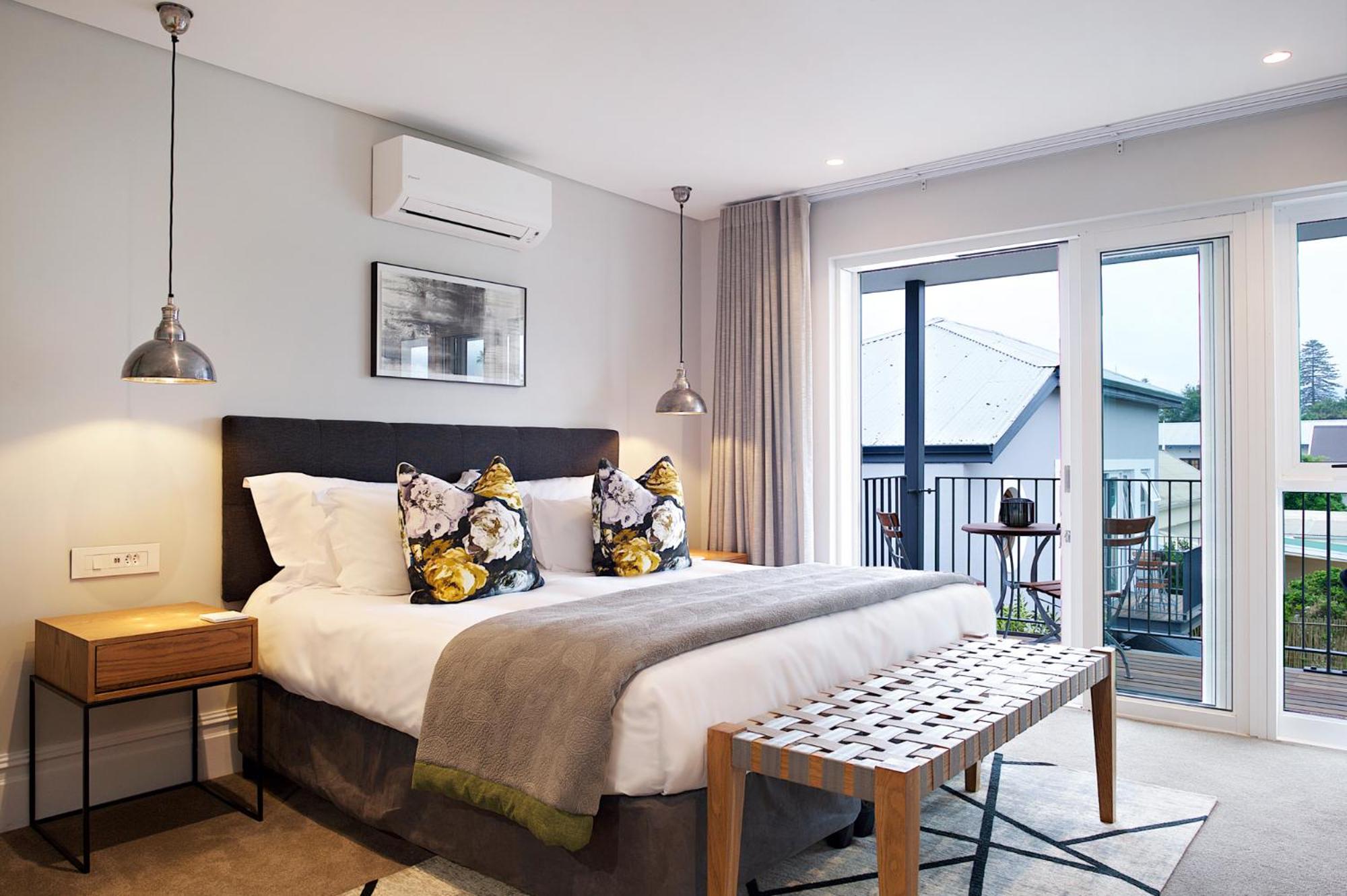 Deluxe Double or Twin Room with Balcony - Photo 13