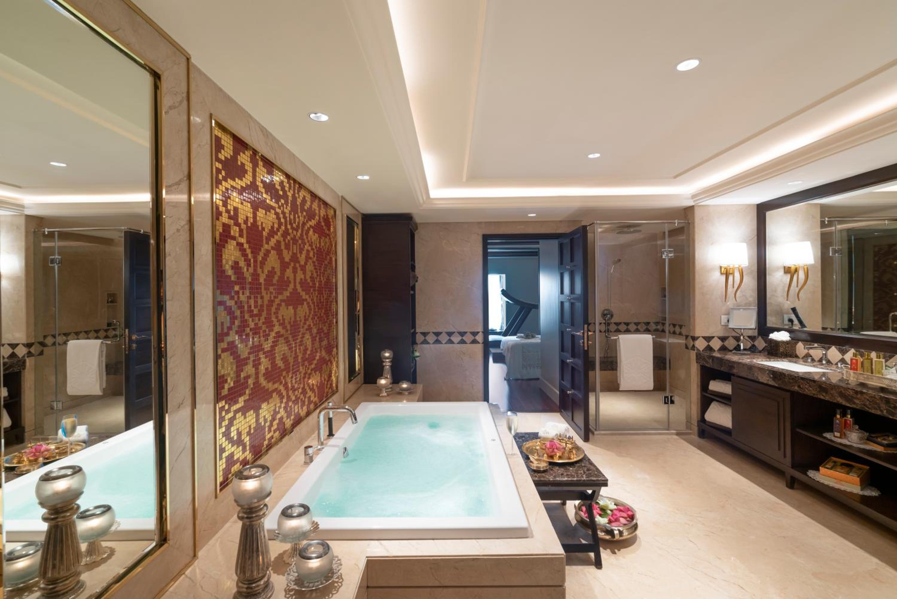 Coromandel Suite