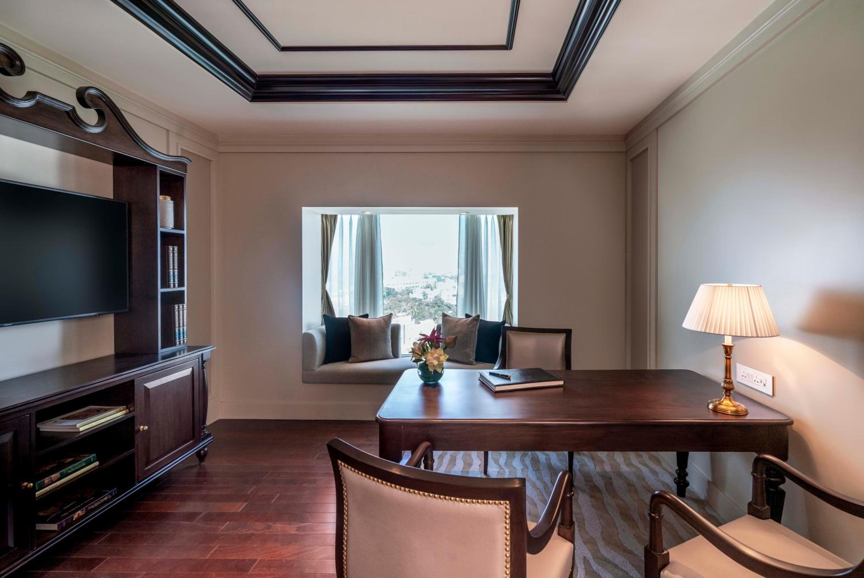 Coromandel Suite