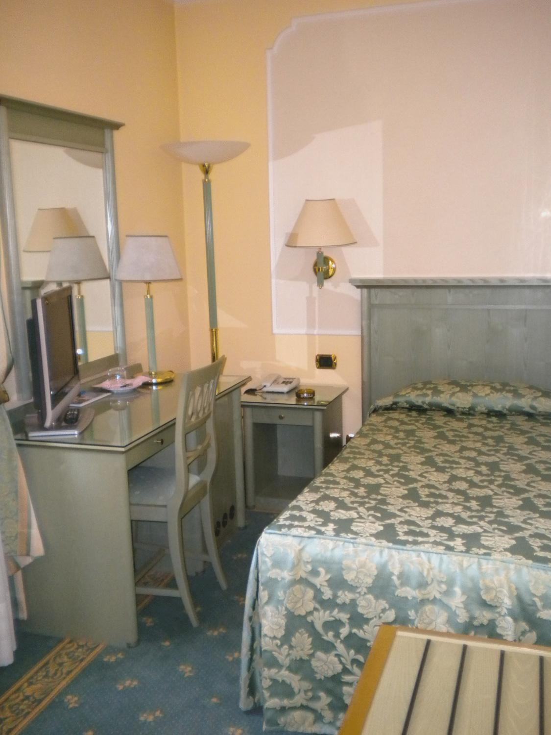 Single Room photo 1