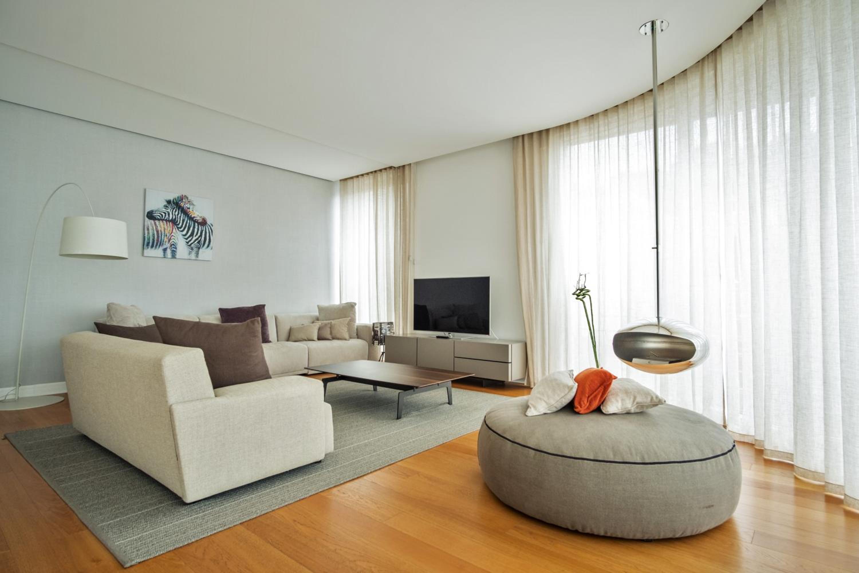 Penthouse Two-Bedroom Apartment with Sea View
