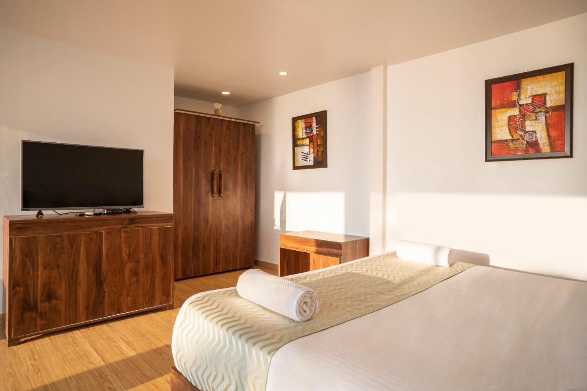 Deluxe Suite photo 3
