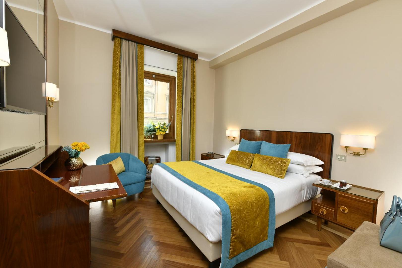 Classic Double or Twin Room thumbnail 6
