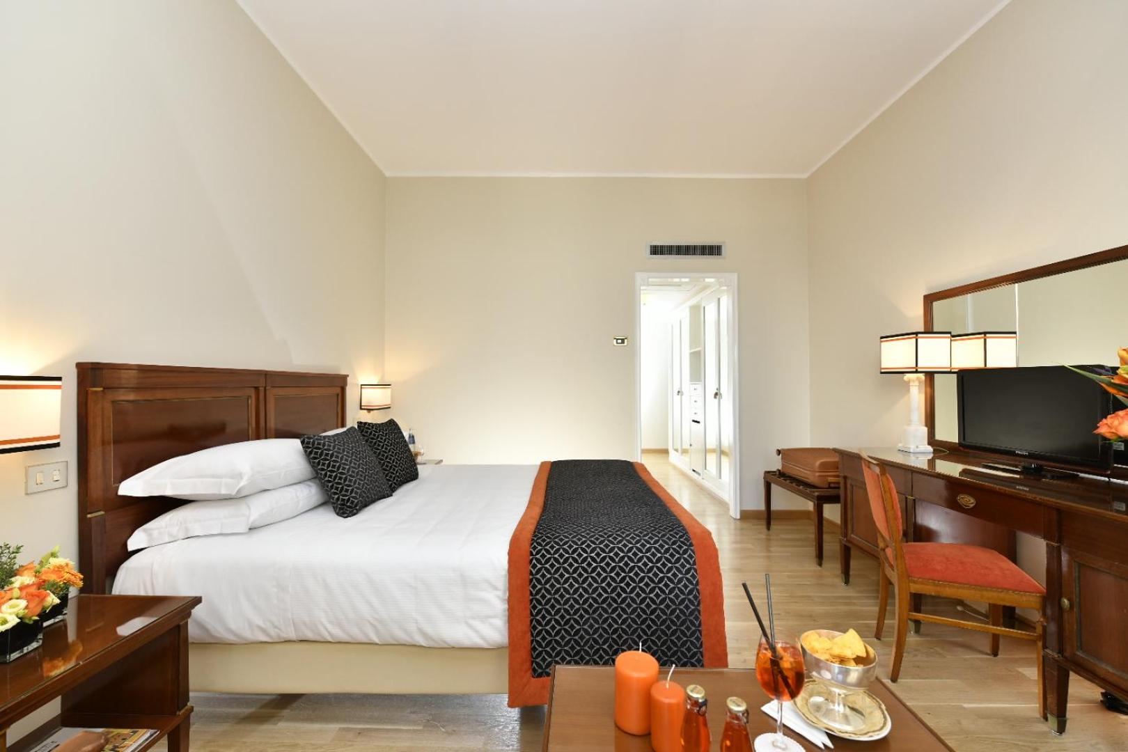 Classic Double or Twin Room