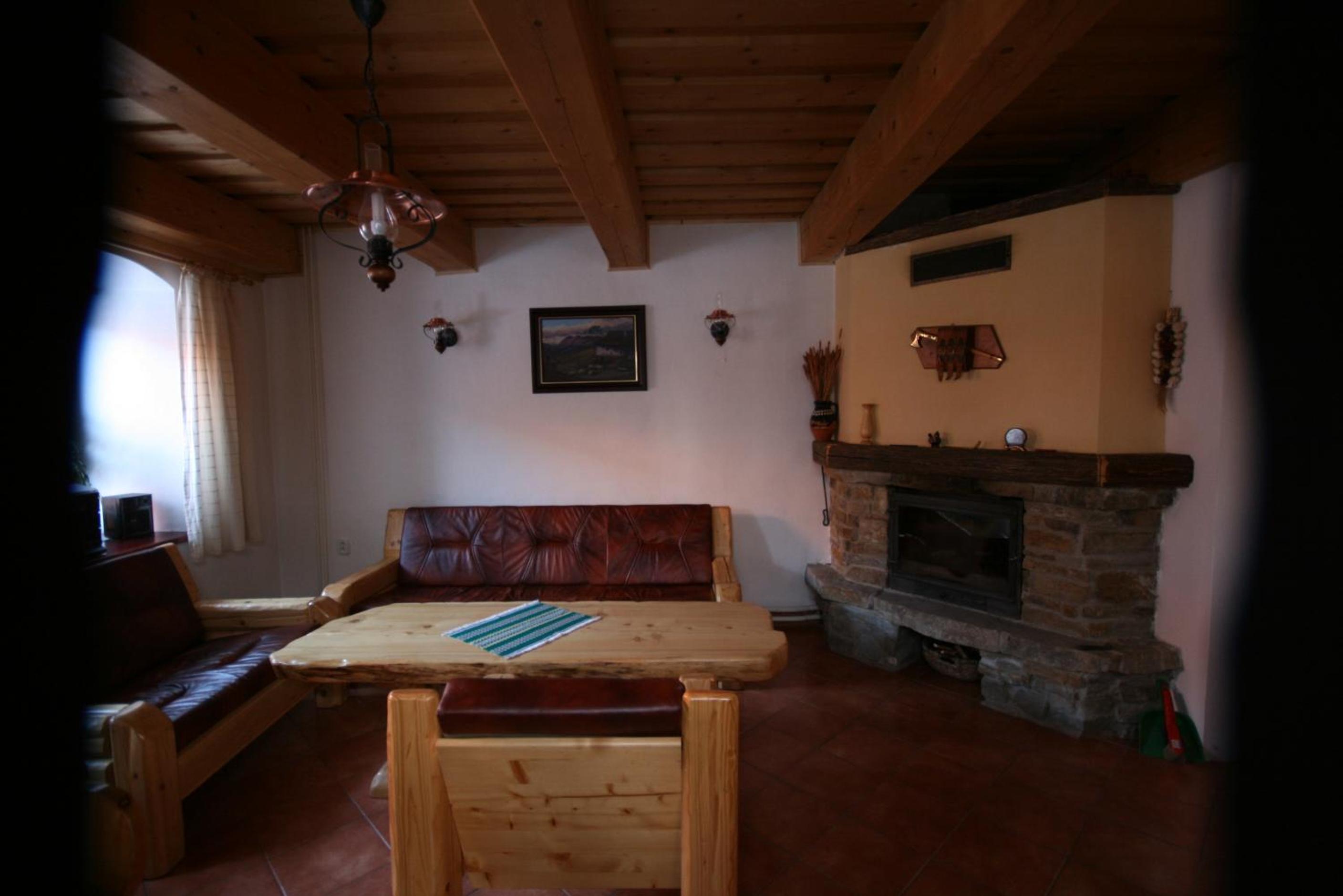 Double or Twin Room - Photo 2