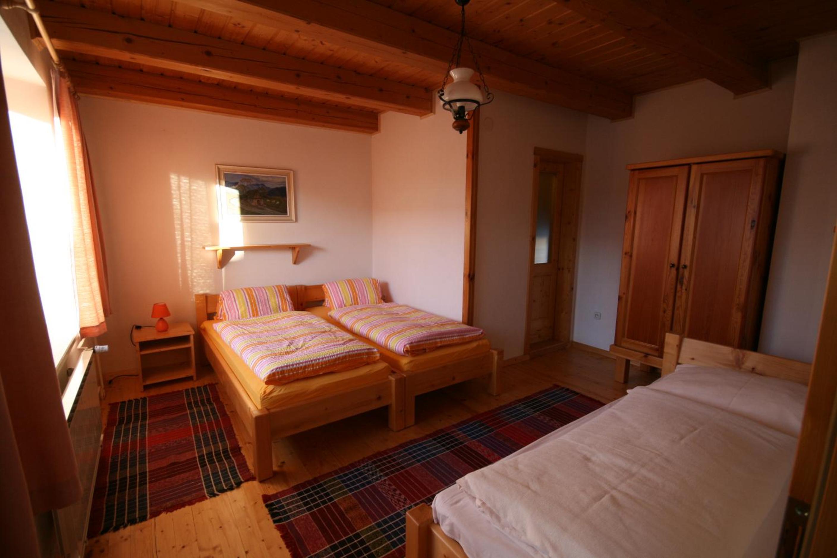 Double or Twin Room - Photo 11