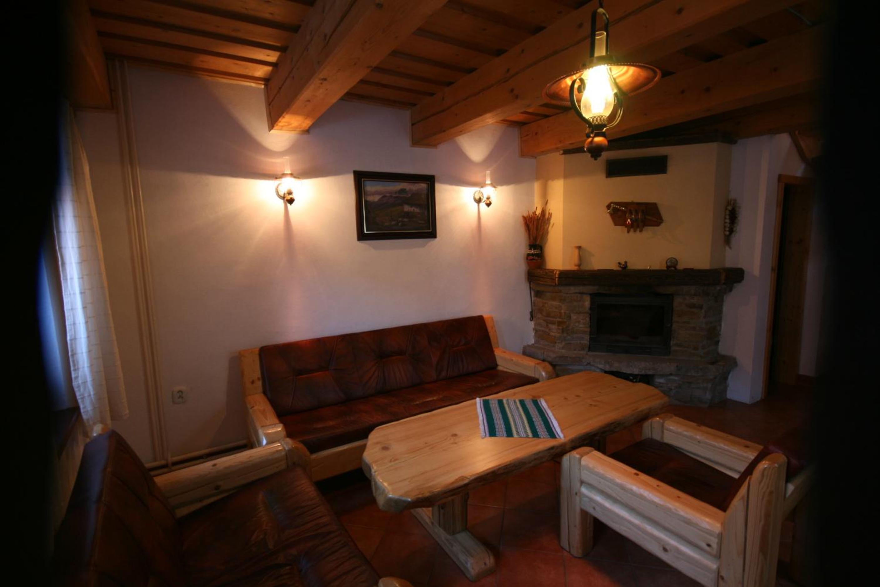 Double or Twin Room - Photo 12