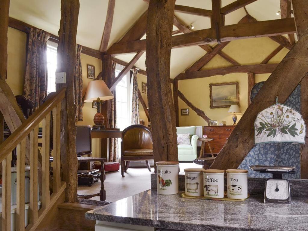 Two-Bedroom House photo 2