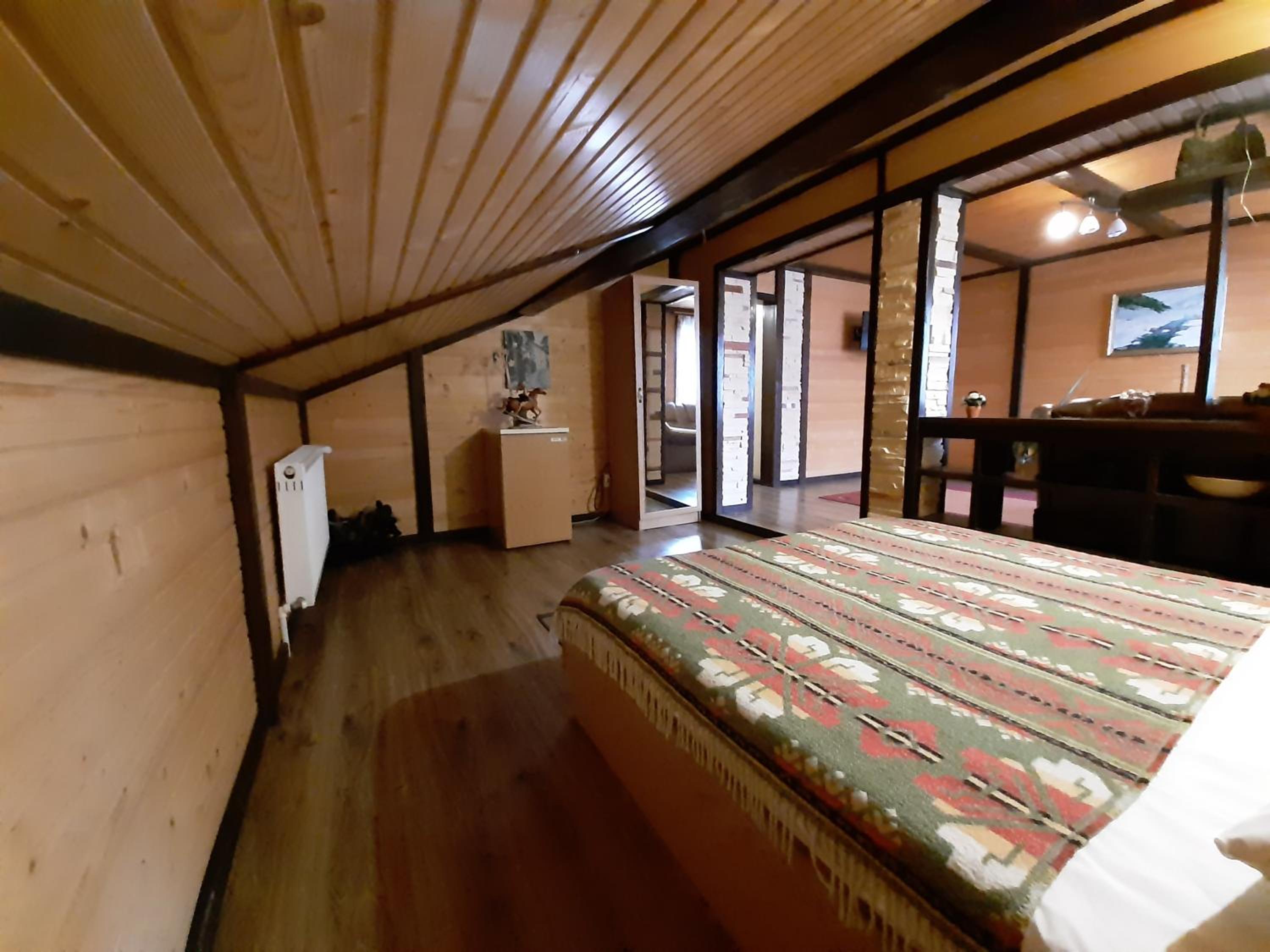 Large Double or Twin Room photo 1