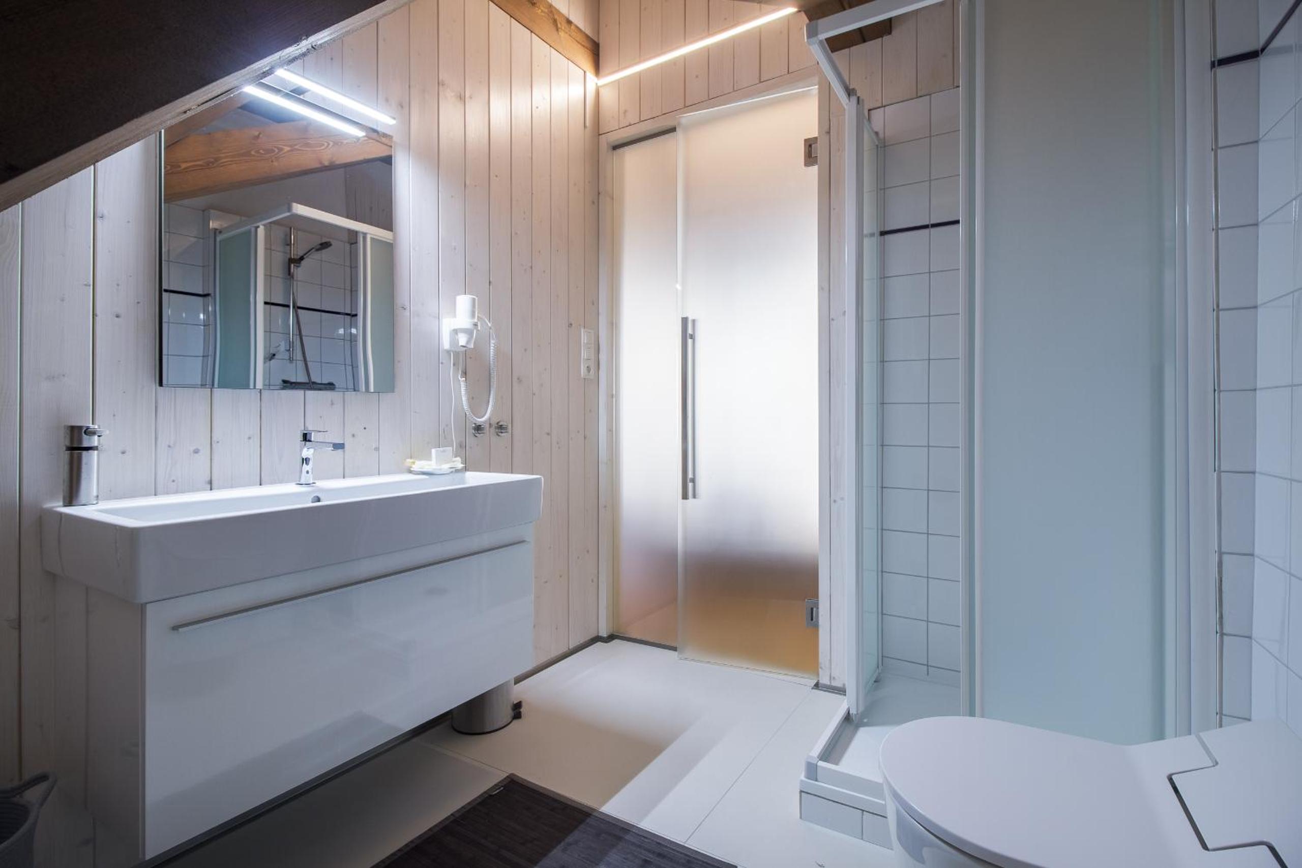 Triple Room with Bathroom photo 2