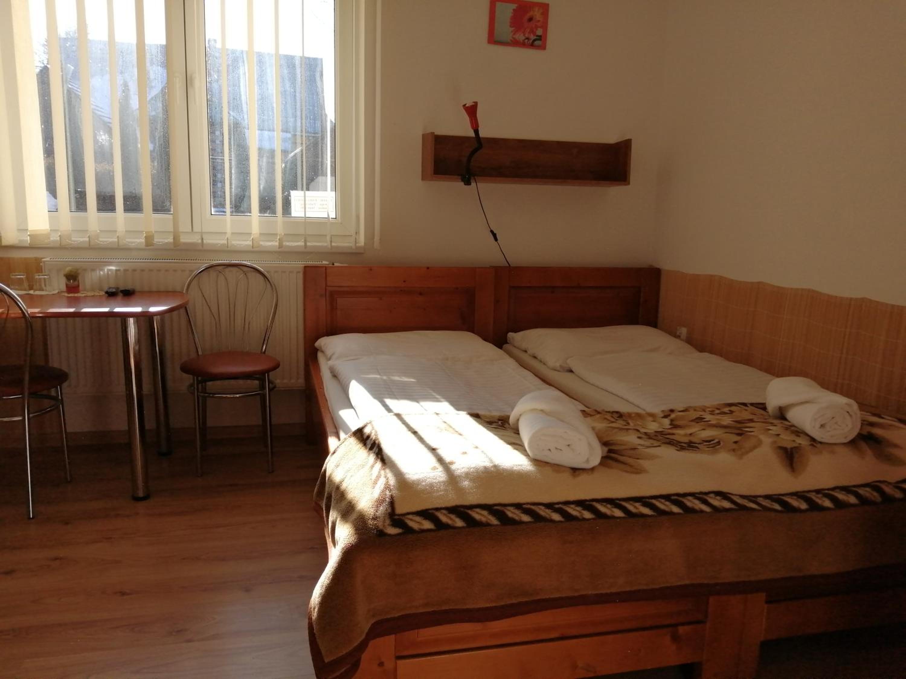 Triple Room with Private Bathroom - Photo 1